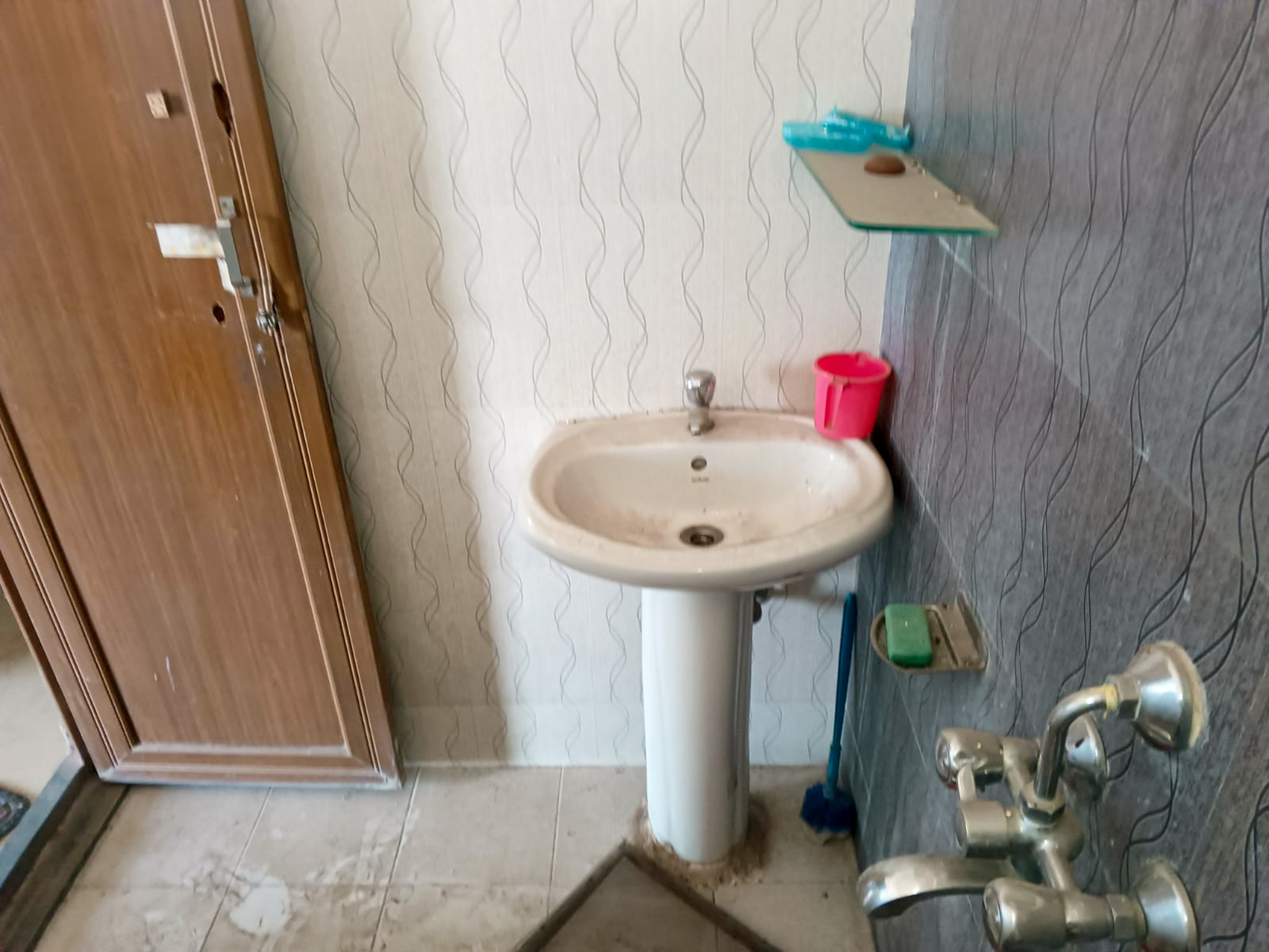 3 BHK Flat for sale in HIG FLATS HOUSING  BOARD PIRDA  RAIPUR, RAIPUR Raipur — photo 14