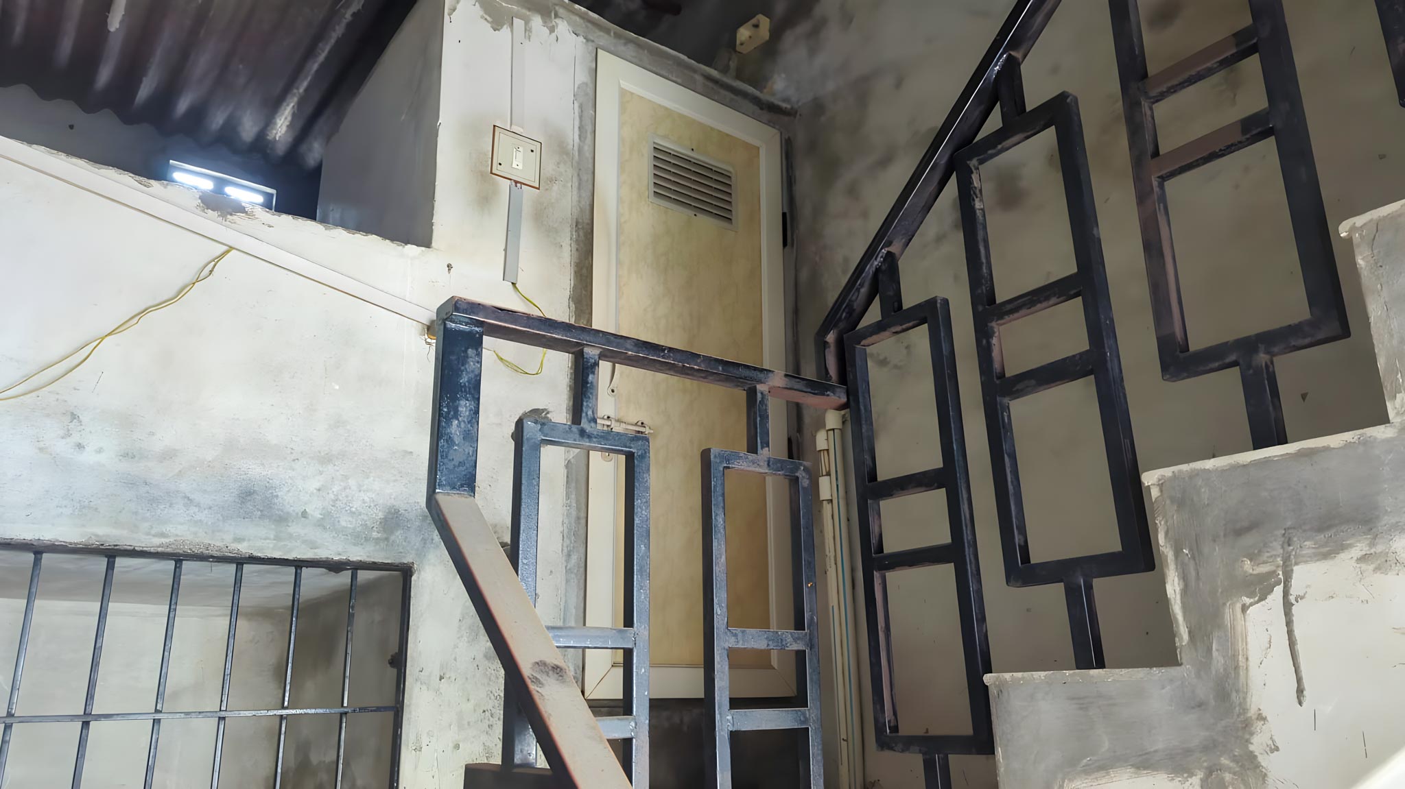 2 BHK Individual House for sale in Govindpark Co.op Housinng Society, Surat Surat — photo 8