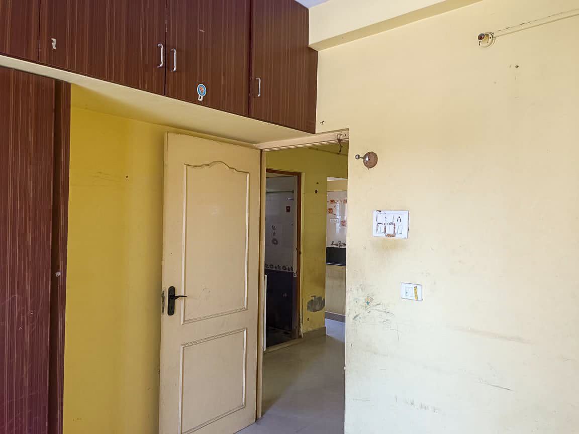 858 square feet Flat for sale in SATHYAMOORTHY NAGAR Chennai — photo 5