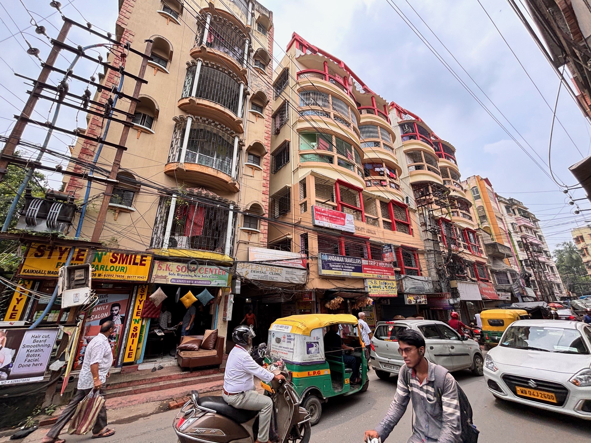 Flat for sale in krishti kunj, kaikhali Kolkata — photo 3