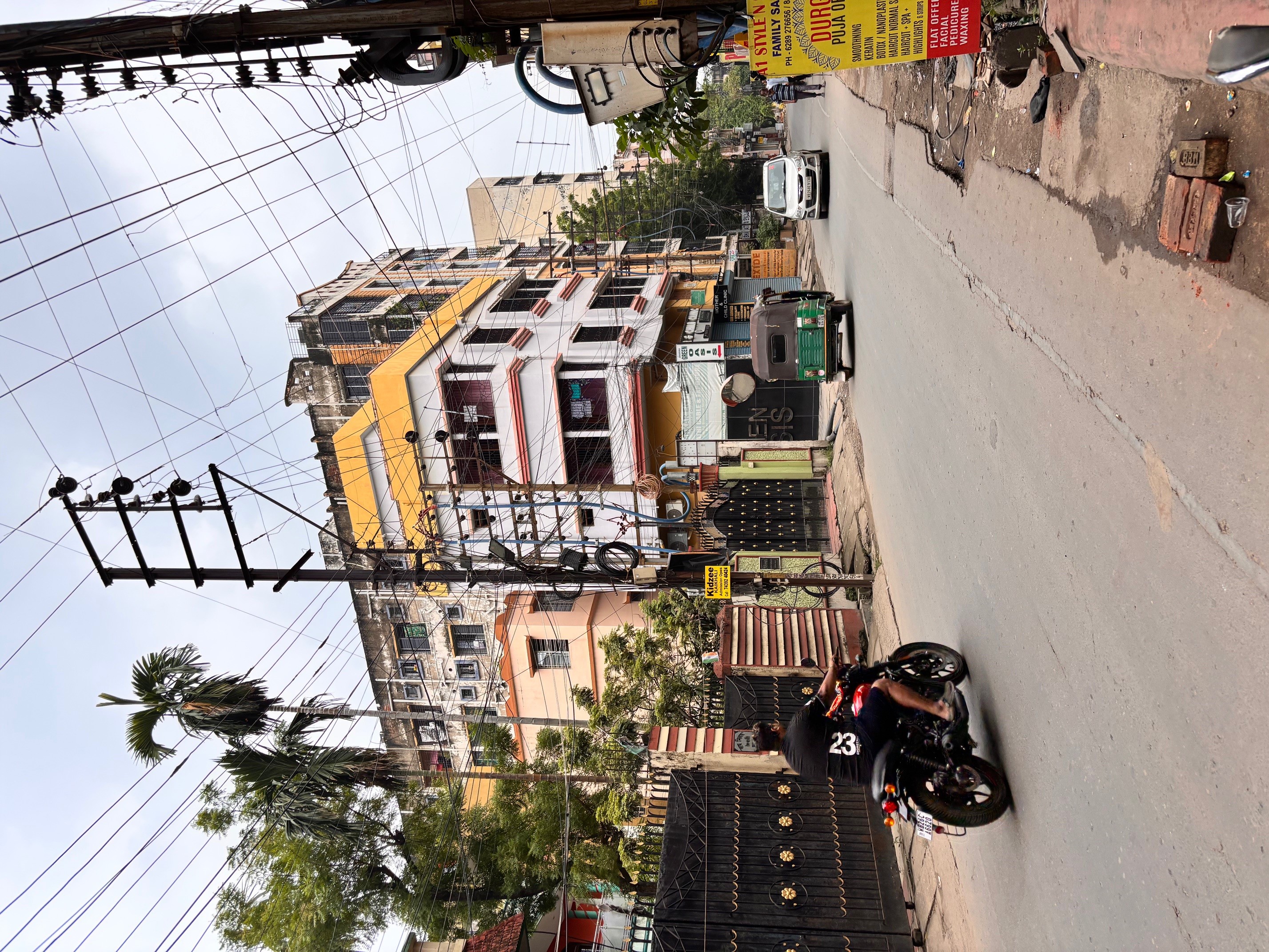 Flat for sale in krishti kunj, kaikhali Kolkata — photo 13