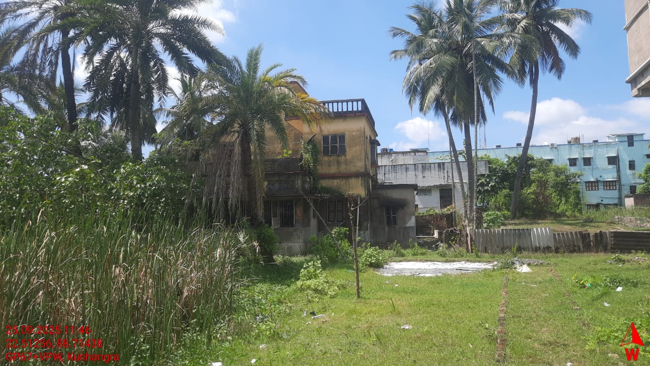 TWO STORIED RESIDENTIAL BUILDING WITH LAND for sale in NEAR B.D.O OFFICE MINAKHAN Minakhan — photo 4