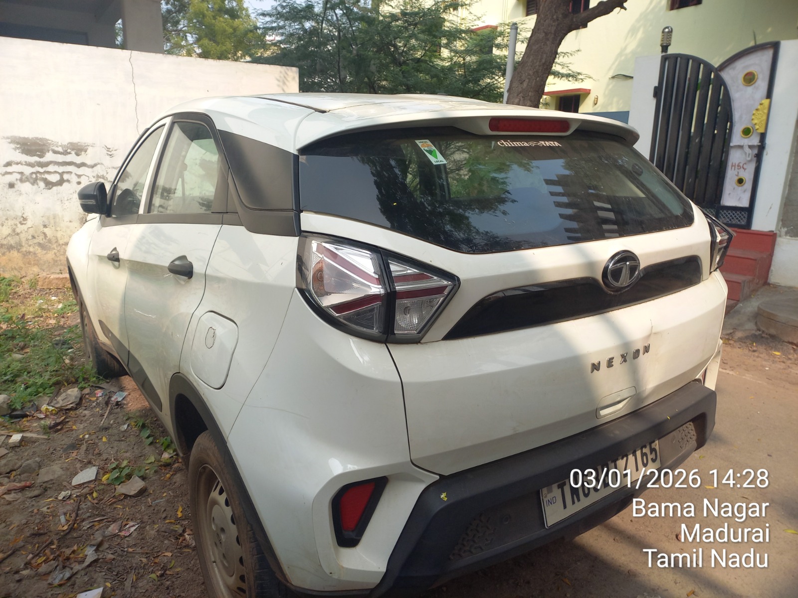 2024 Tata Nexon XE Petrol MT SUV 54000 km 2 years for sale in RECOVERY AGENT PARKING Madurai — photo 3
