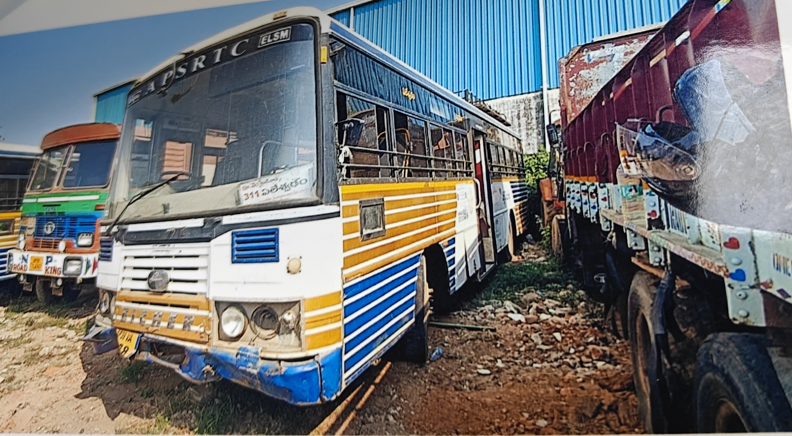 2023 Eicher 6016 R LPO Bus Chassis Bus 3 years for sale in SRI KRISHNA ADITYA PARKING YARD AND SEAZING AGENCY Kakinada — photo 3