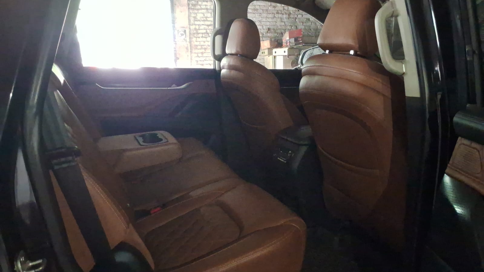 2023 MG Gloster Savvy 6-Seater 4x4 SUV 3 years for sale in JALGAON Jalgaon — photo 3