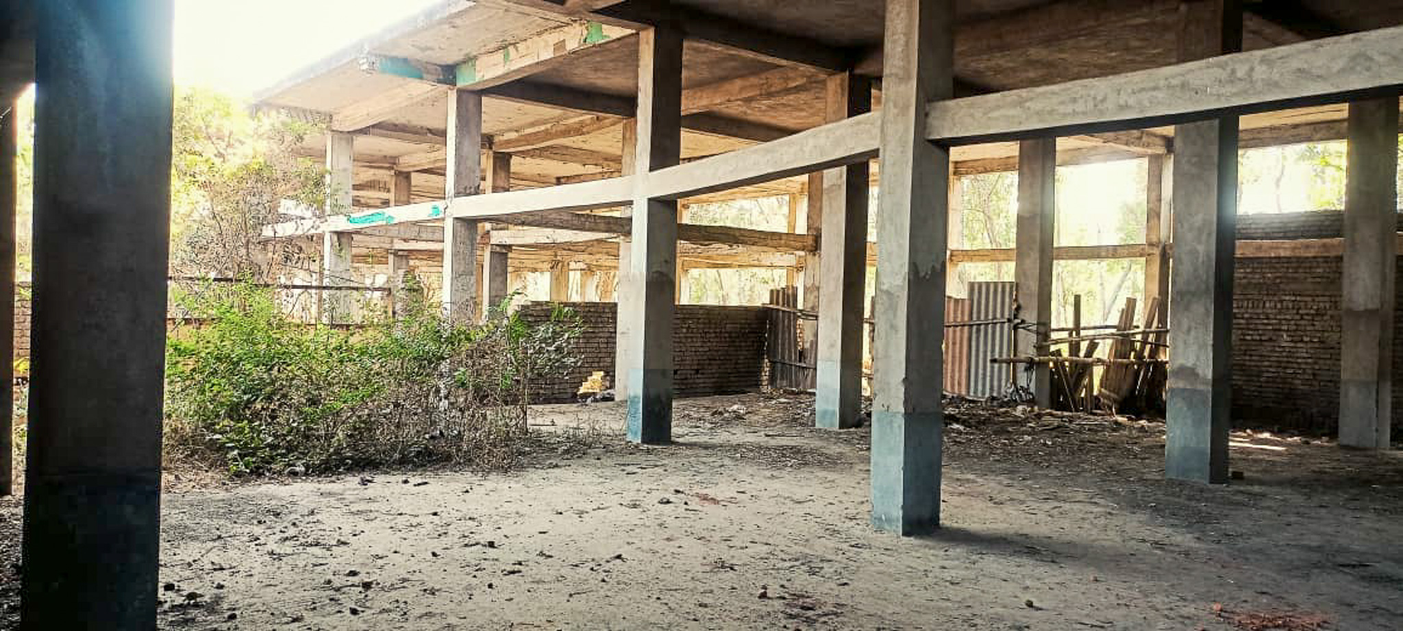 Industrial Plot with Factory Building for sale in Suri — photo 5