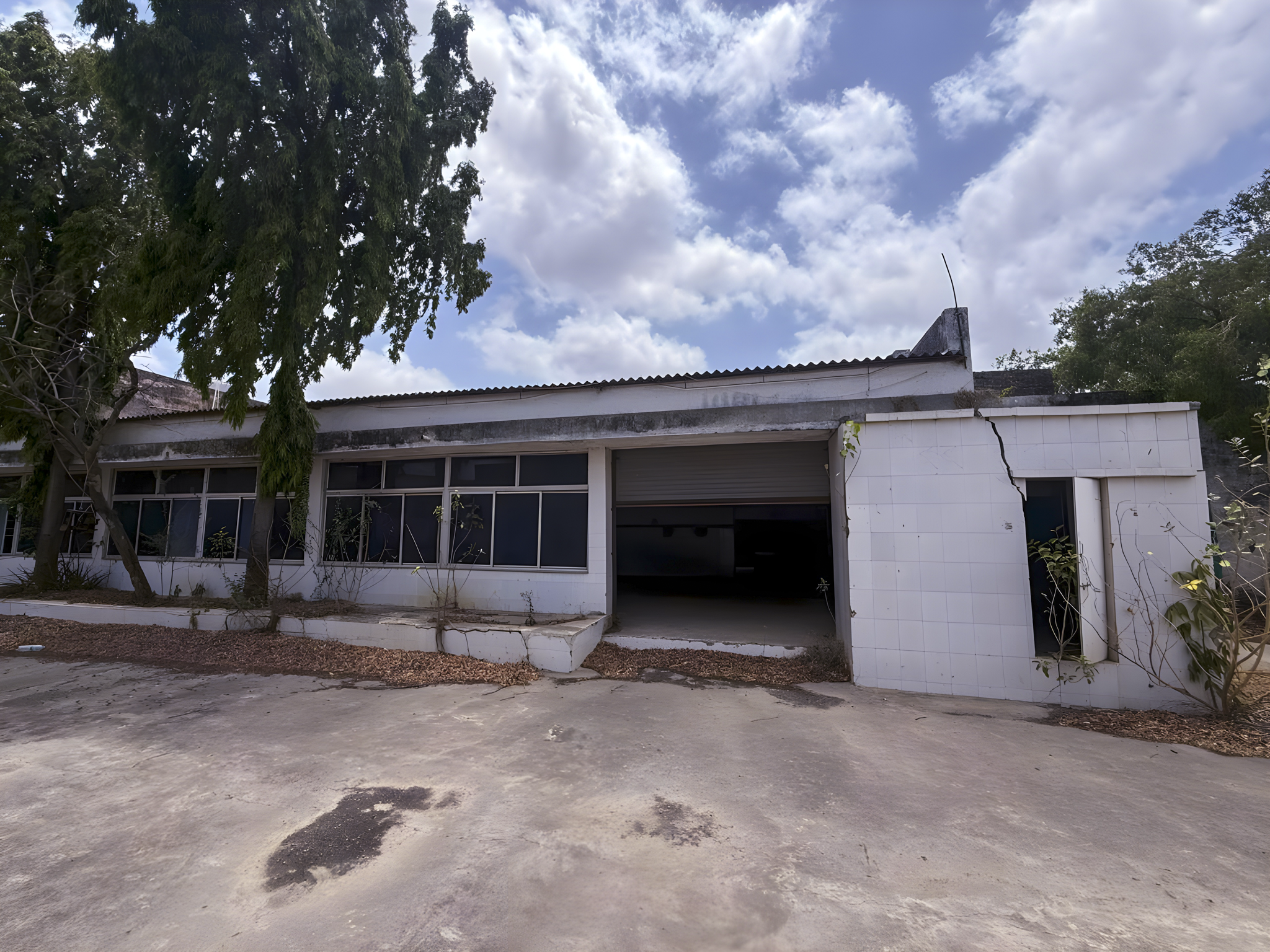 3225 square meter Industrial Plot with Factory Building for sale in Railway crossing, Near Godra, Keshod Keshod — photo 15