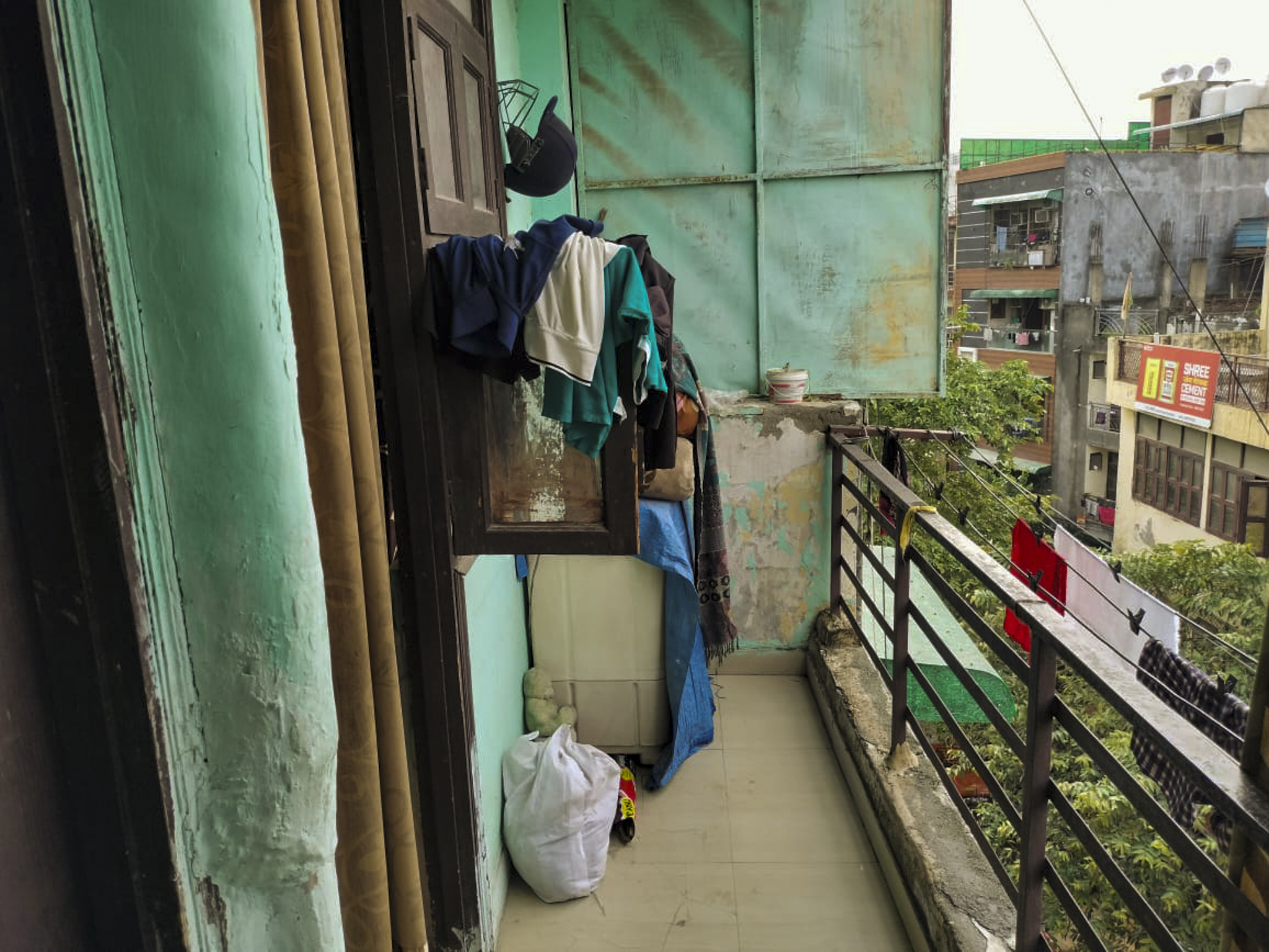 2 BHK Flat for sale in MAHAVIR ENCLAVE New Delhi — photo 11