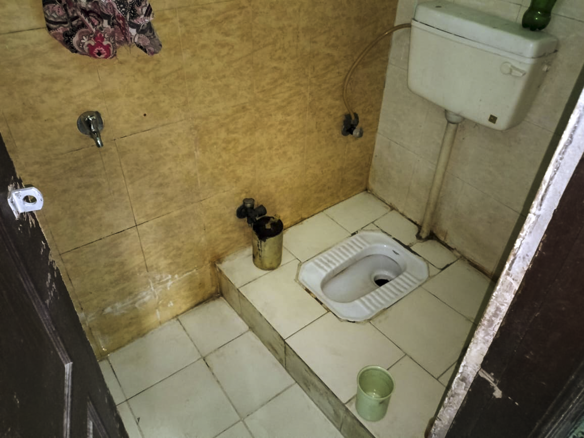 2 BHK Flat for sale in MAHAVIR ENCLAVE New Delhi — photo 21