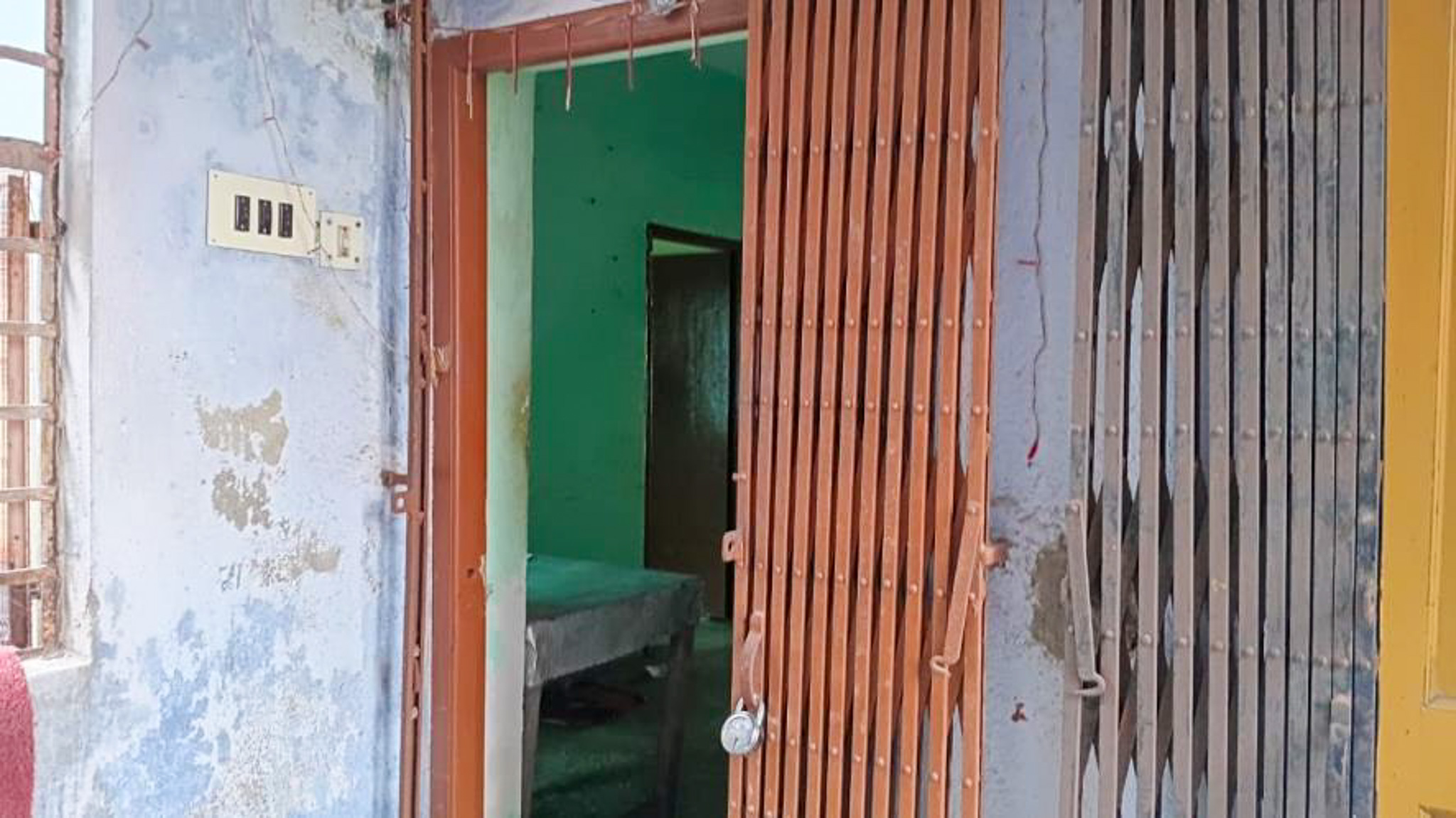 2 BHK Flat for sale in Rakhal Mukherjee Road PO & PS Sarsuna KMC Ward 126 near Sishu kalyan School Kolkata — photo 10