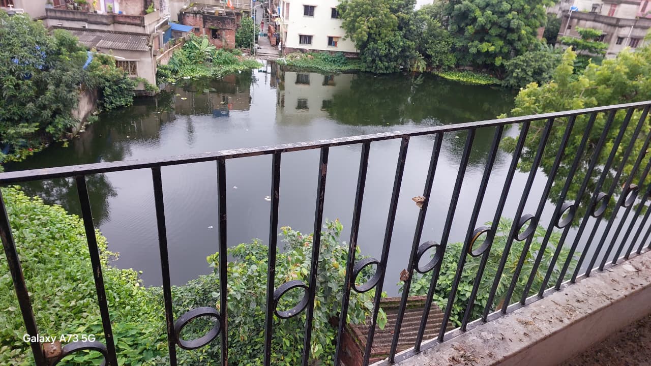949 square feet Flat for sale in NEW BASUDEVPUR ROAD, SUBJI PALLY , DESHPRIYA NAGAR ,BELGHORIA, 700056. Kolkata — photo 6