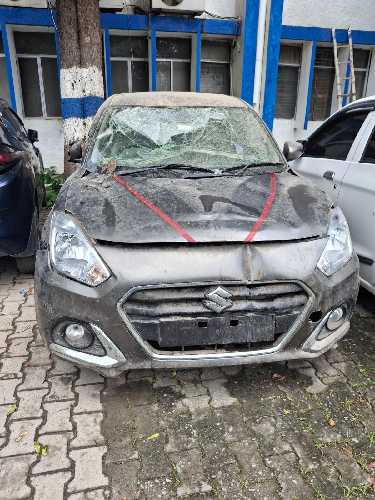 2023 Maruti Suzuki Dzire ZXi Compact sedan 18455 km 3 years for sale in SBI MAIN BRANCH PRAYAGRAJ, KUTCHERY ROAD, PRAYAGRAJ-211002 Prayagraj — photo 1