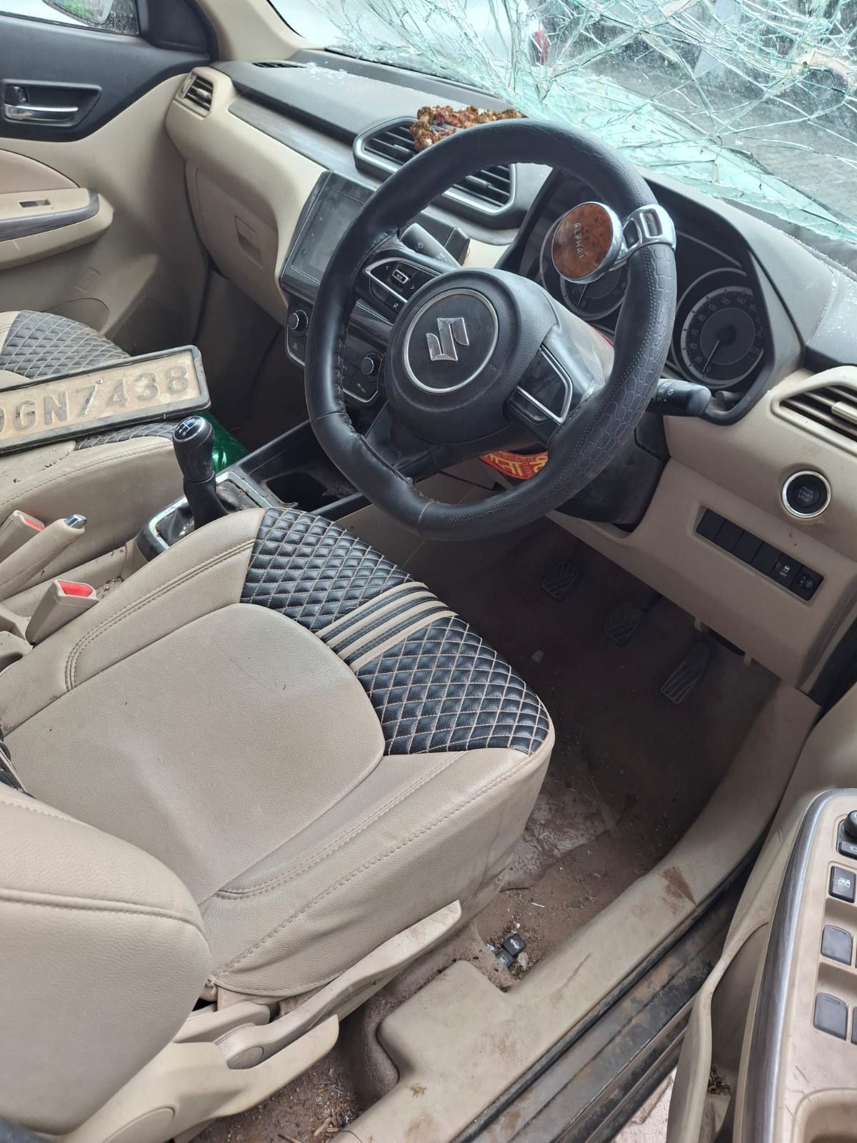 2023 Maruti Suzuki Dzire ZXi Compact sedan 18455 km 3 years for sale in SBI MAIN BRANCH PRAYAGRAJ, KUTCHERY ROAD, PRAYAGRAJ-211002 Prayagraj — photo 3
