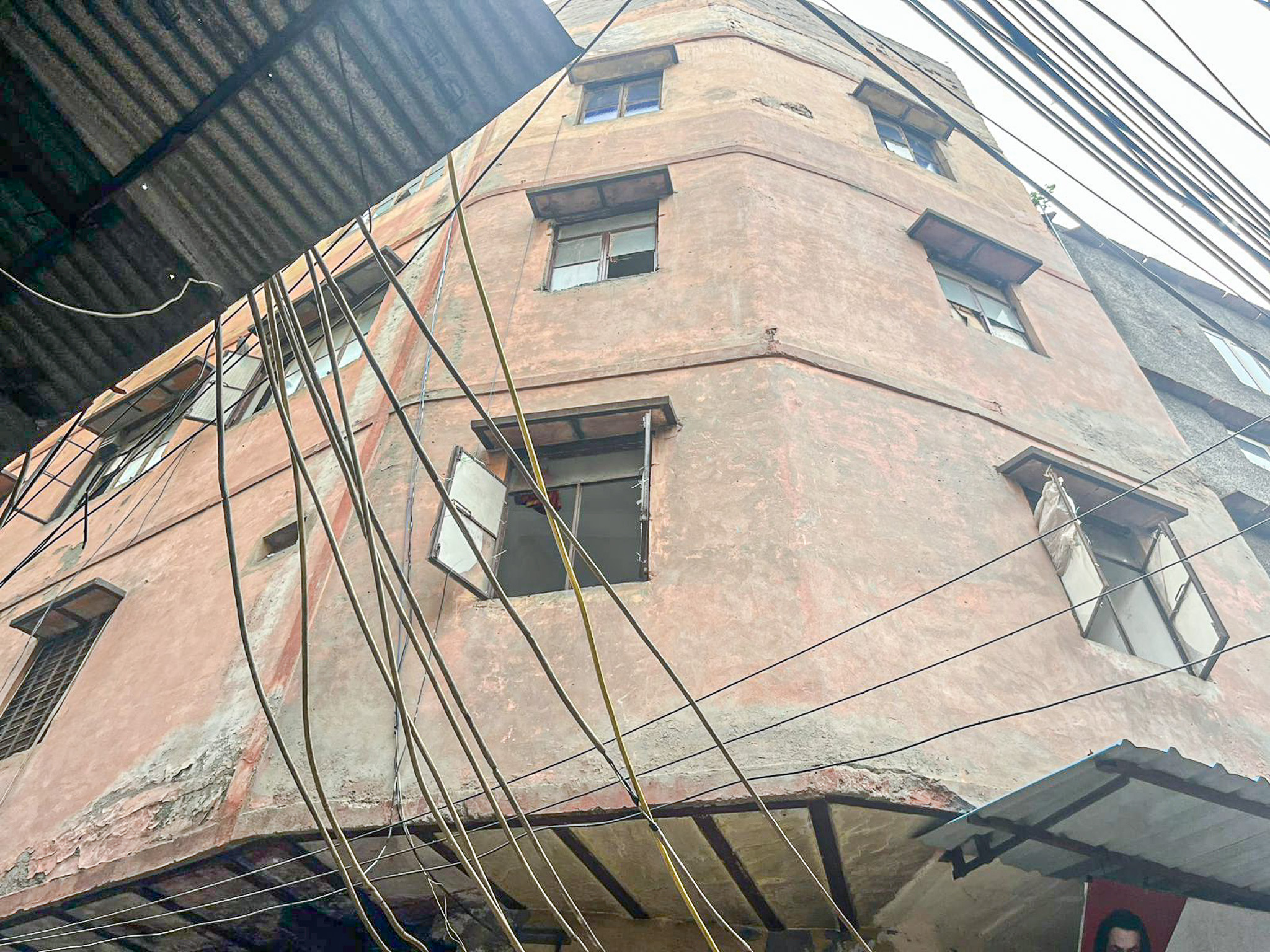 Godowns for sale in Chawri Bazar New Delhi — photo 1