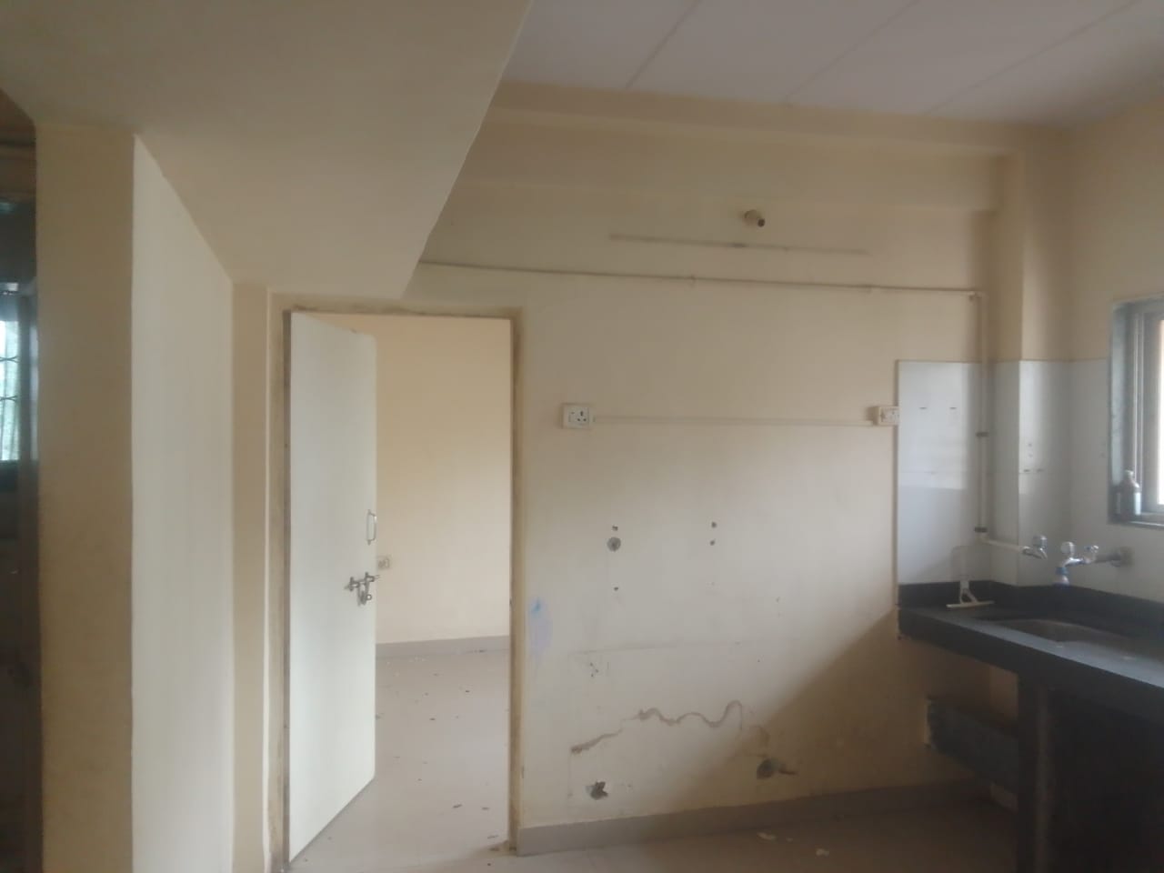 Flat for sale in Mumbai — photo 10