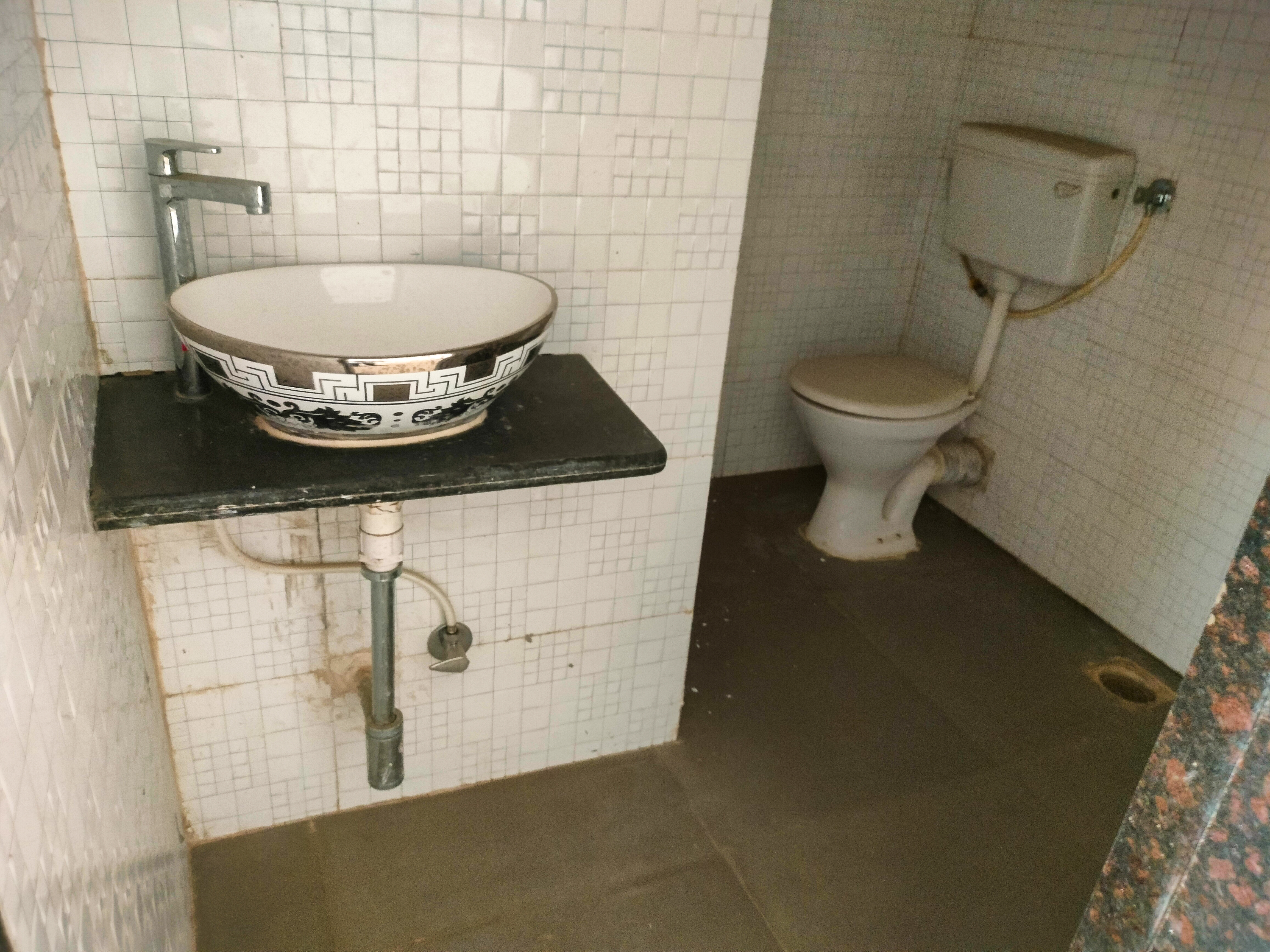 681 square feet Flat for sale in Vada — photo 12
