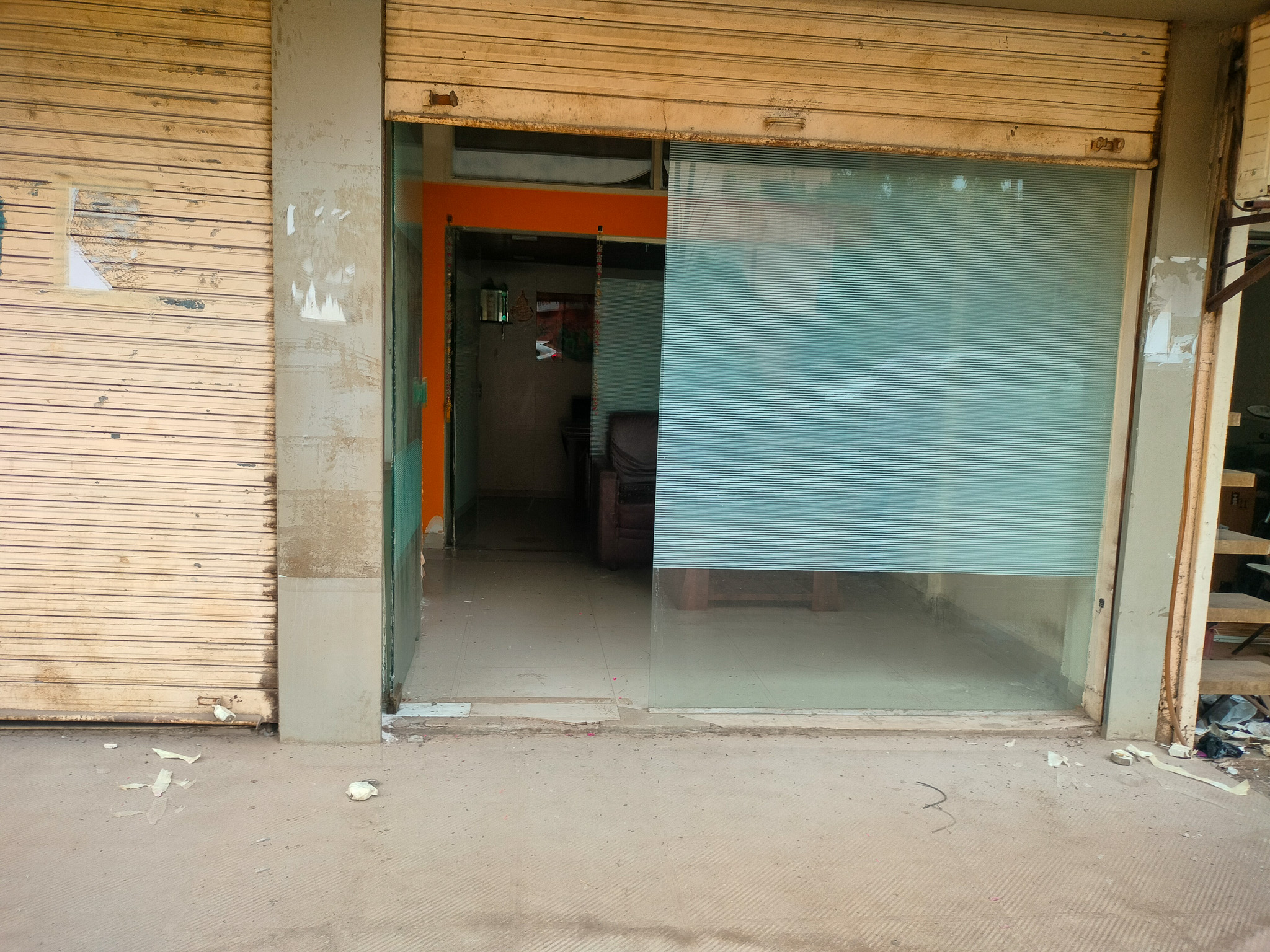 Shops for sale in Chowk — photo 6