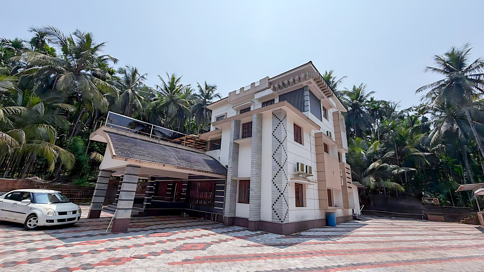 8712 square feet Individual House for sale in Mangaluru — photo 1