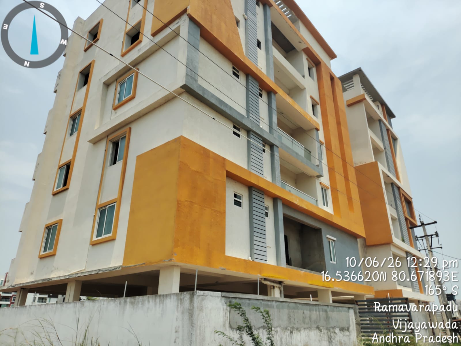 1300 square feet Flat for sale in GUNADALA Vijayawada — photo 1