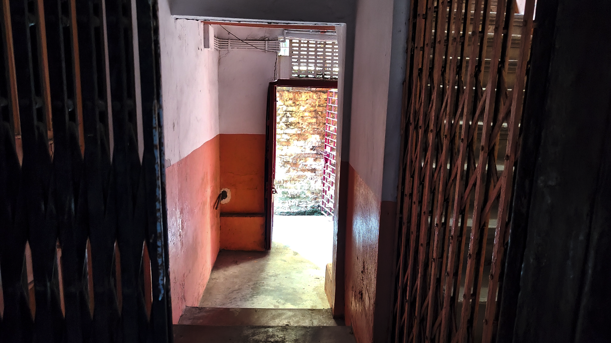 900 square feet Flat for sale in Kolkata — photo 11
