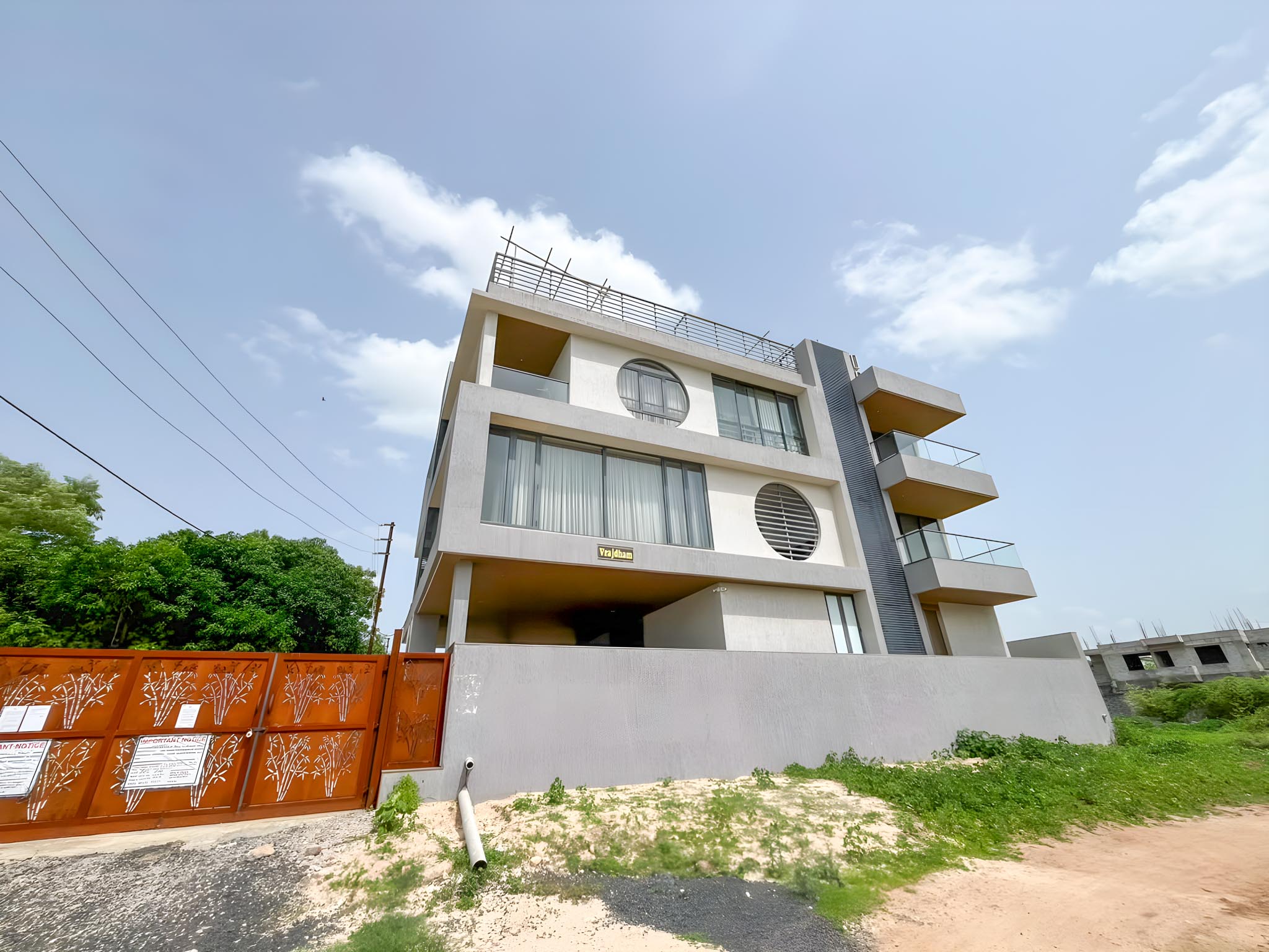 280 square meter Individual House for sale in Godhra Godhra — photo 10
