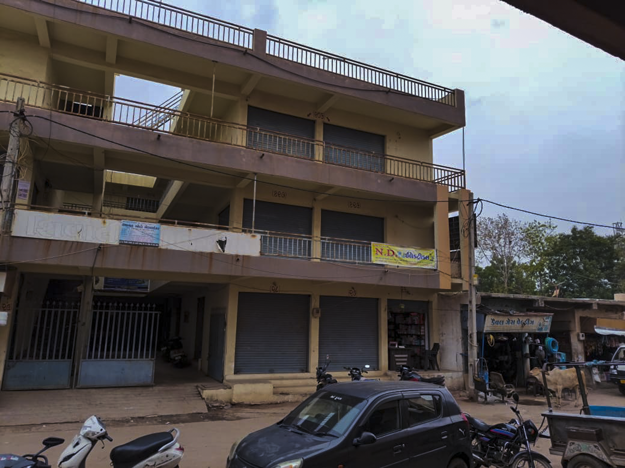 172.87 square meter Shops for sale in Halvad Halvad — photo 12