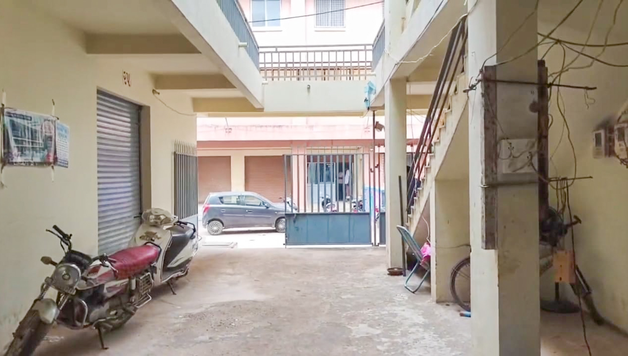 115.24 square meter Shops for sale in HALVAD Halvad — photo 13