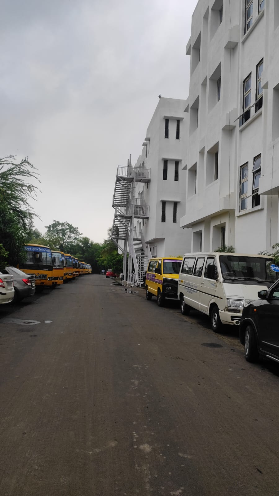 School Land & Building for sale in Silvasa, Dadra & Nagar Haveli Masat Industrial Area — photo 1