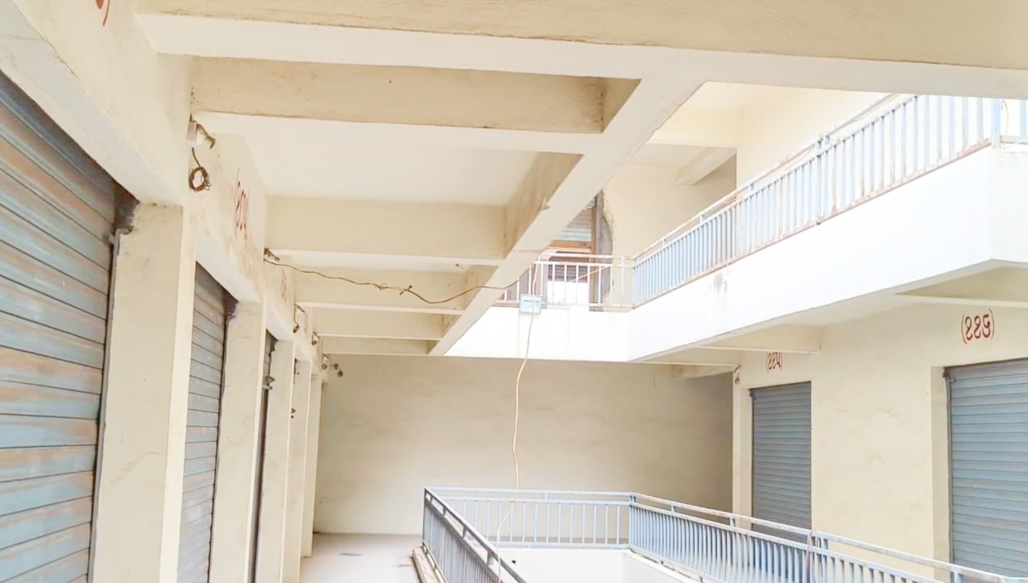 115.24 square meter Shops for sale in HALVAD Halvad — photo 15