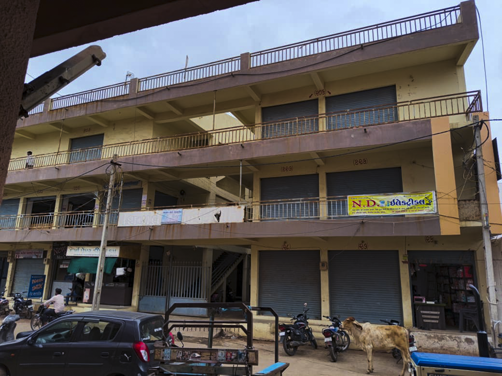172.87 square meter Shops for sale in Halvad Halvad — photo 15