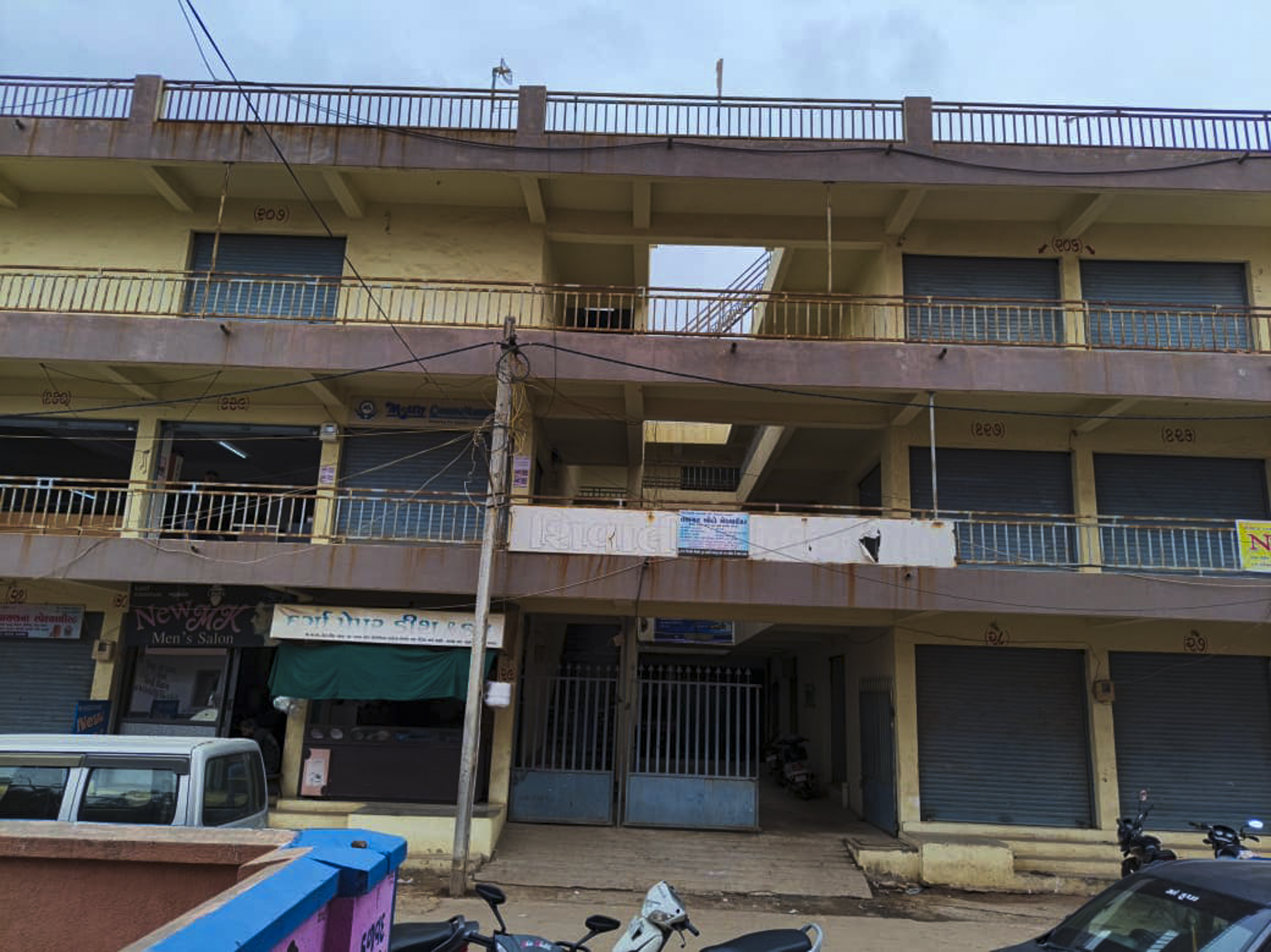 172.87 square meter Shops for sale in Halvad Halvad — photo 10