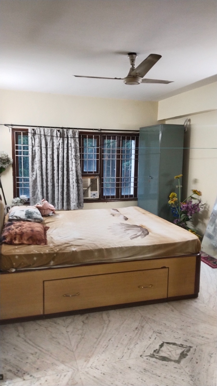 2550 square feet Flat for sale in Kolkata — photo 11