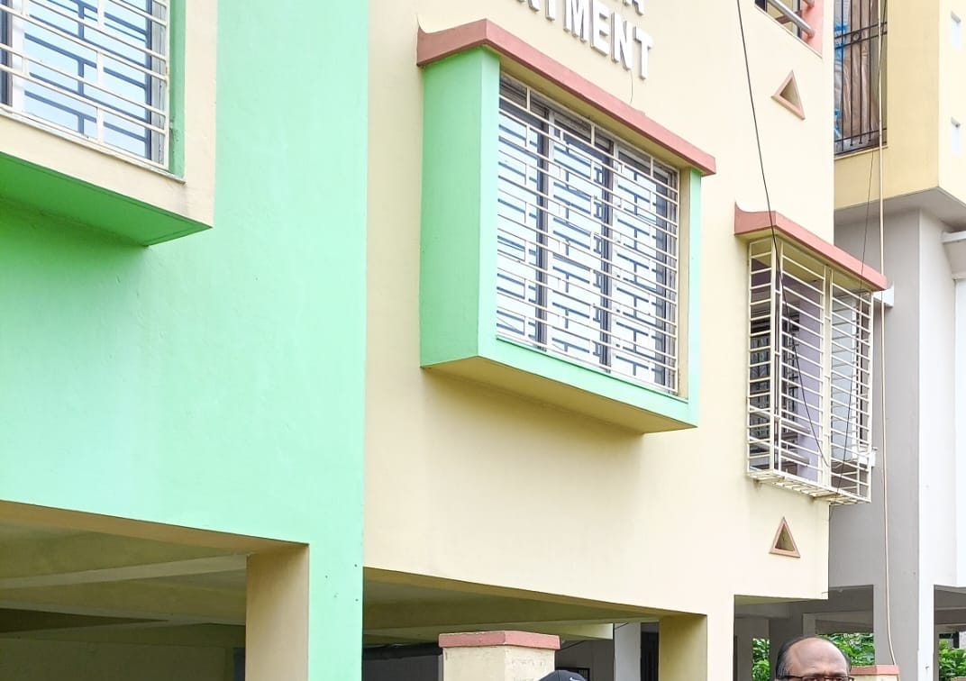 Flat for sale in Kolkata — photo 2