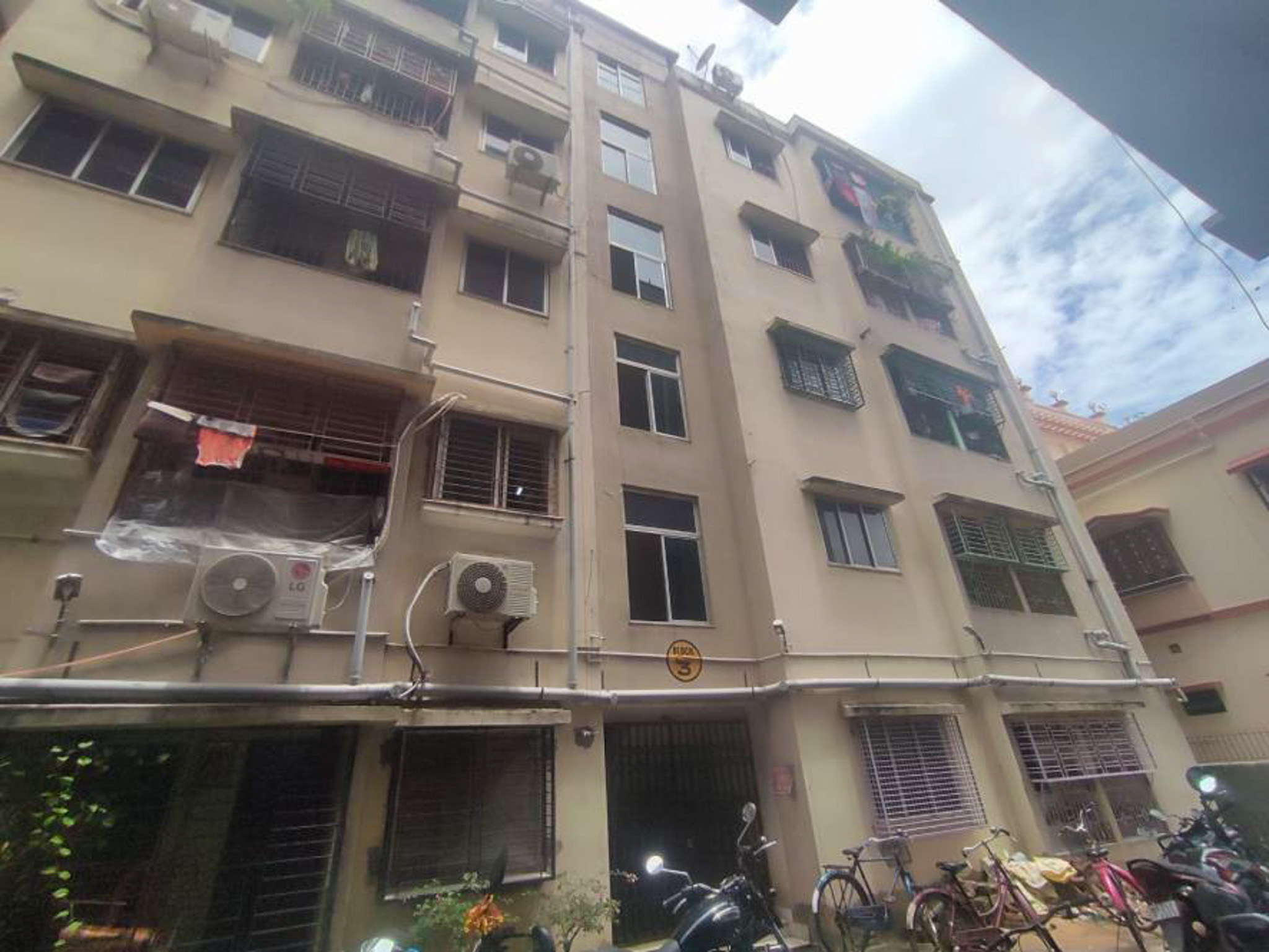 Flat for sale in Barasat — photo 17