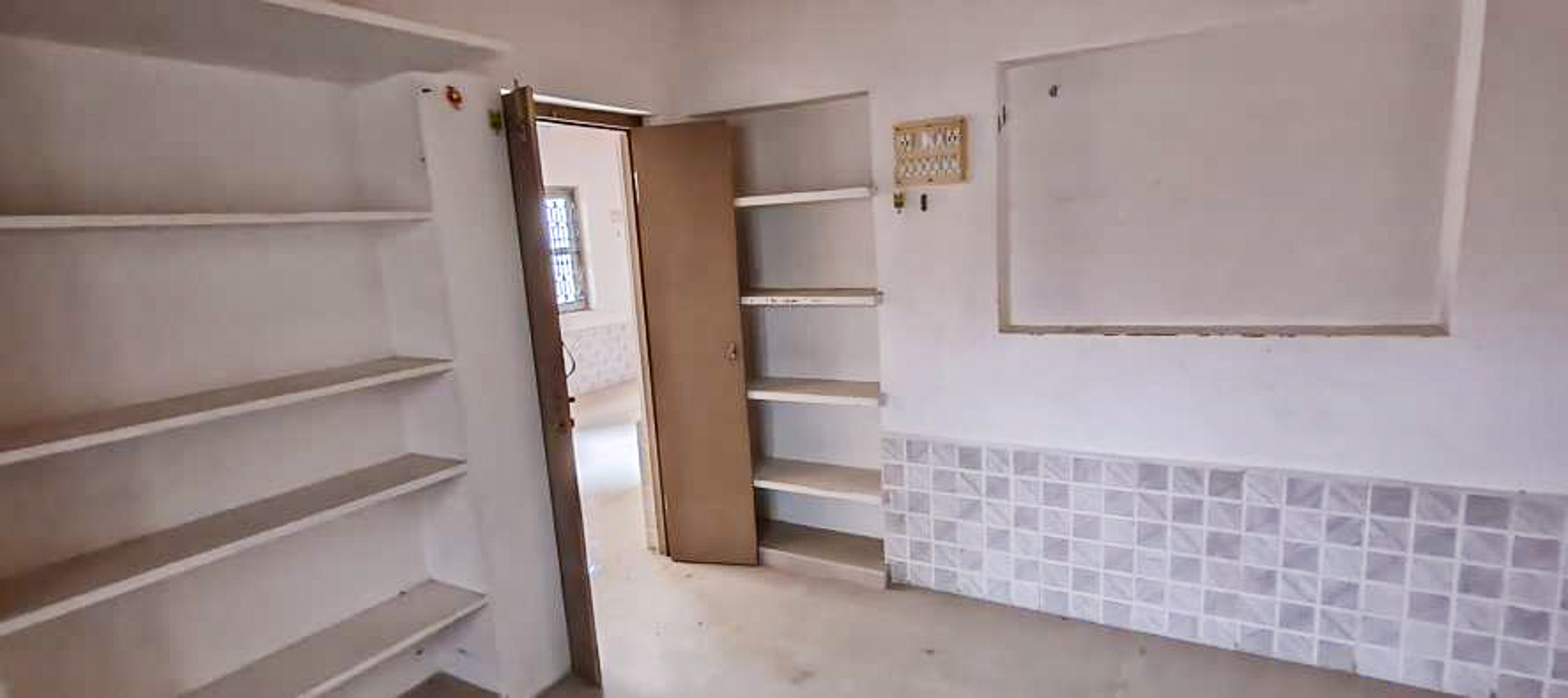 2 BHK Individual House for sale in Dwarkadhish Co-Op Society, Bhatiya Bhatiya — photo 1