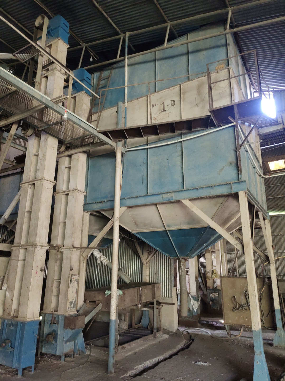 Industrial Plot with Factory Building for sale in Memari — photo 1