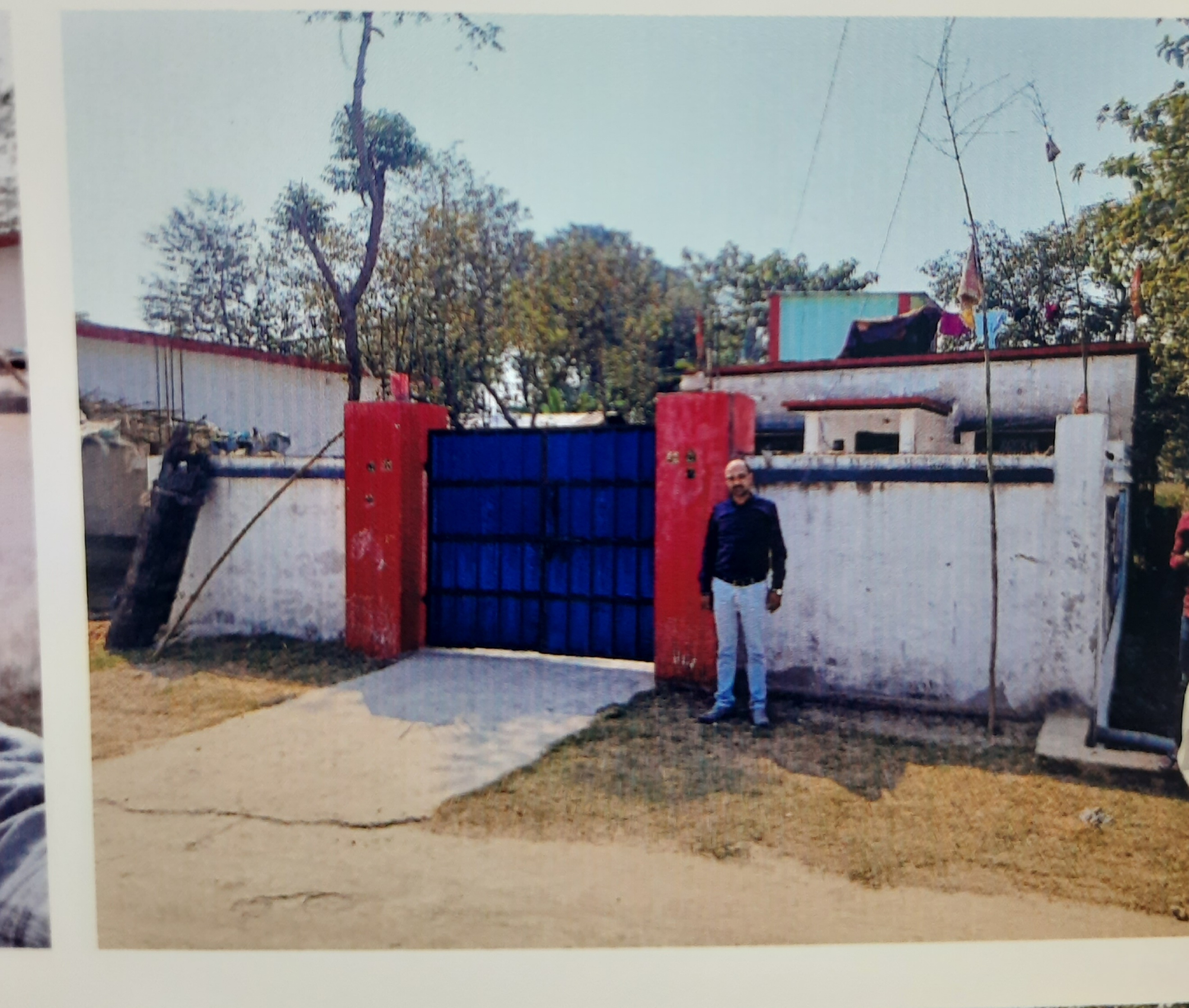 1950 square feet Individual House for sale in Araria — photo 3