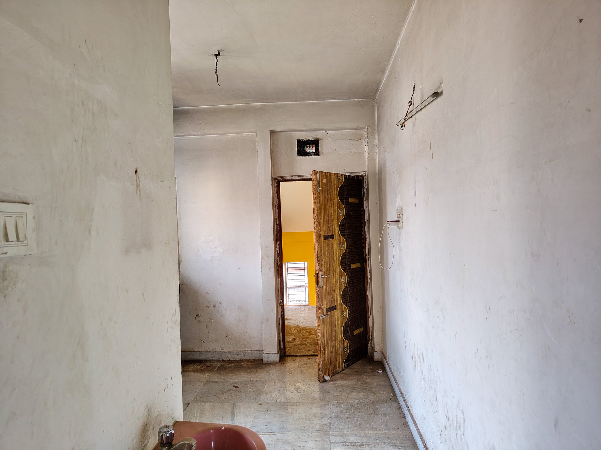 635 square feet Flat for sale in Biplabi Barin Ghosh Sarani, P.S. – Manicktala. Kolkata — photo 1