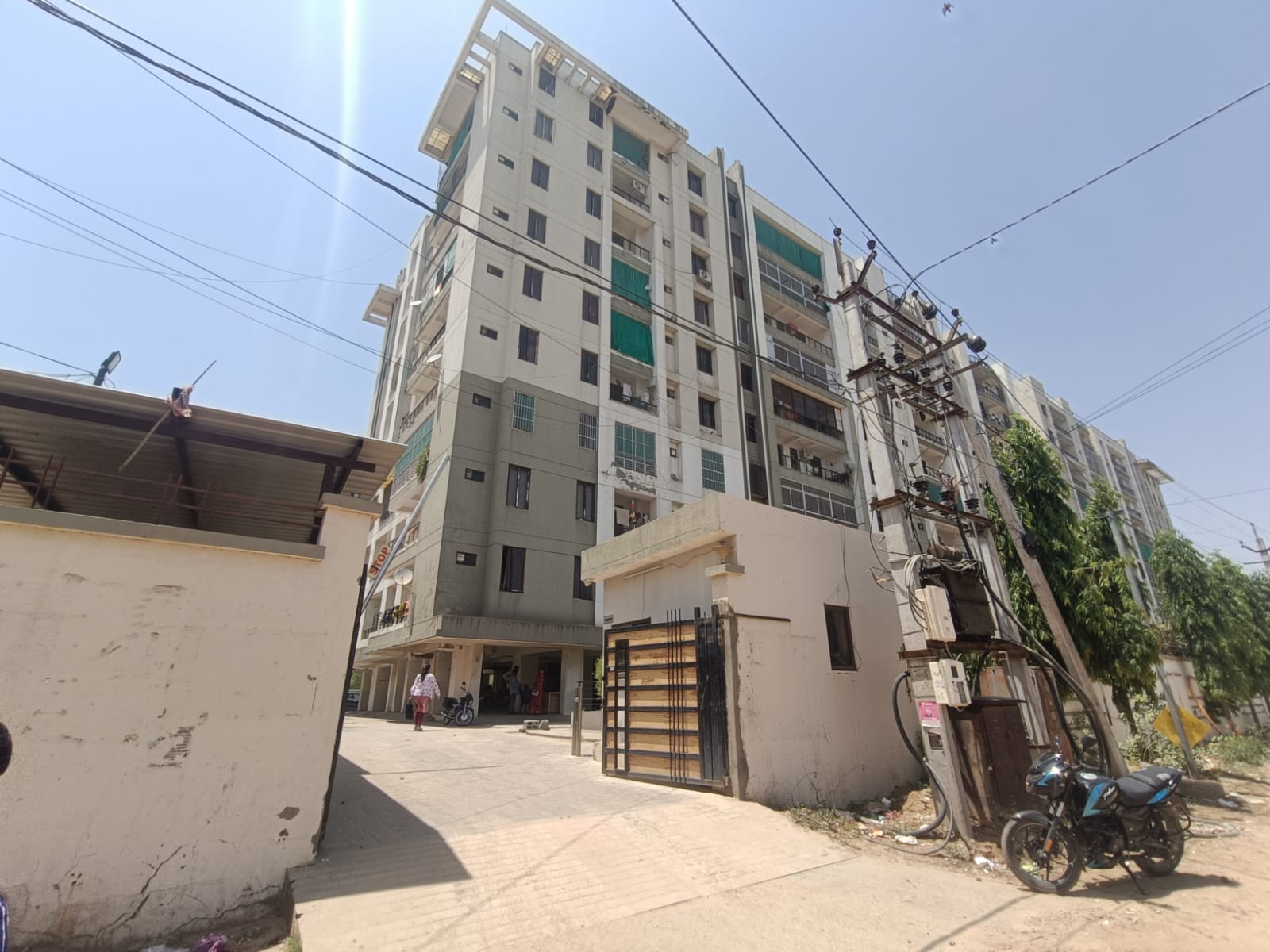2087 square feet Flat for sale in KALWAR ROAD Jaipur — photo 1