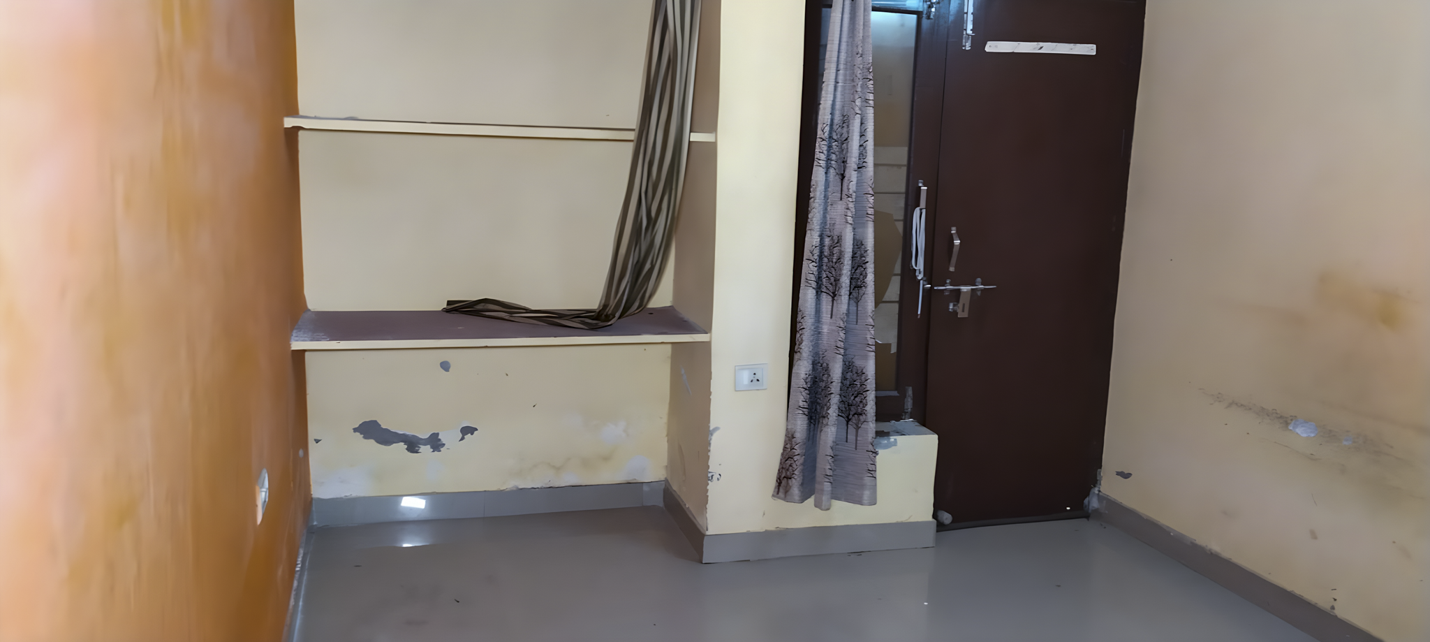 2 BHK Flat for sale in Radha Krishna Enclave, Rohta, Agra Agra — photo 4
