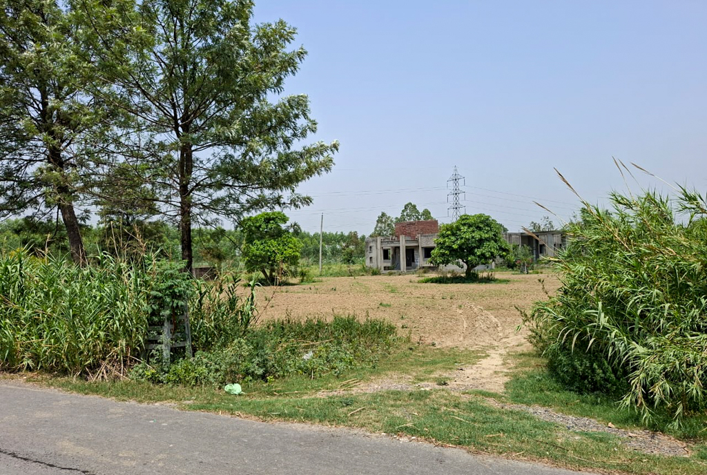 Office for sale in Hoshiarpur Urmar Tanda — photo 1