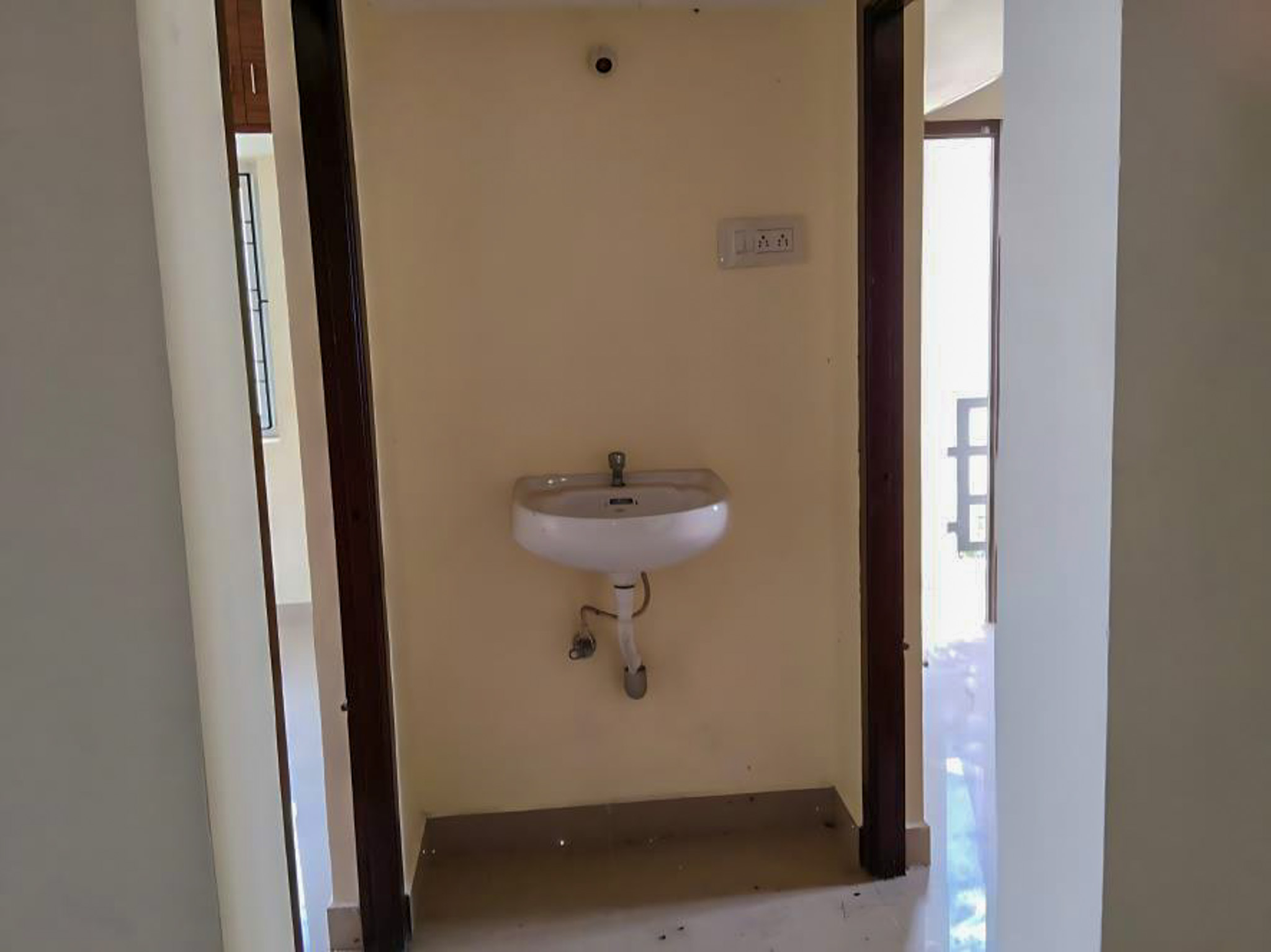 2 BHK Flat for sale in LAKE VIEW, LOCATED IN DEVELIPONG AREA Maraimalai Nagar — photo 1