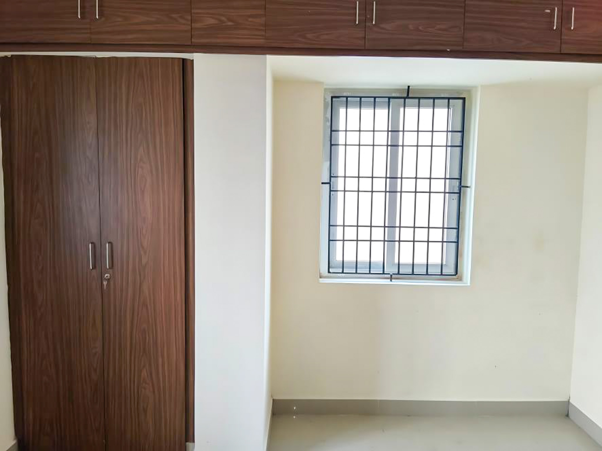 2 BHK Flat for sale in LAKE VIEW, LOCATED IN DEVELIPONG AREA Maraimalai Nagar — photo 5