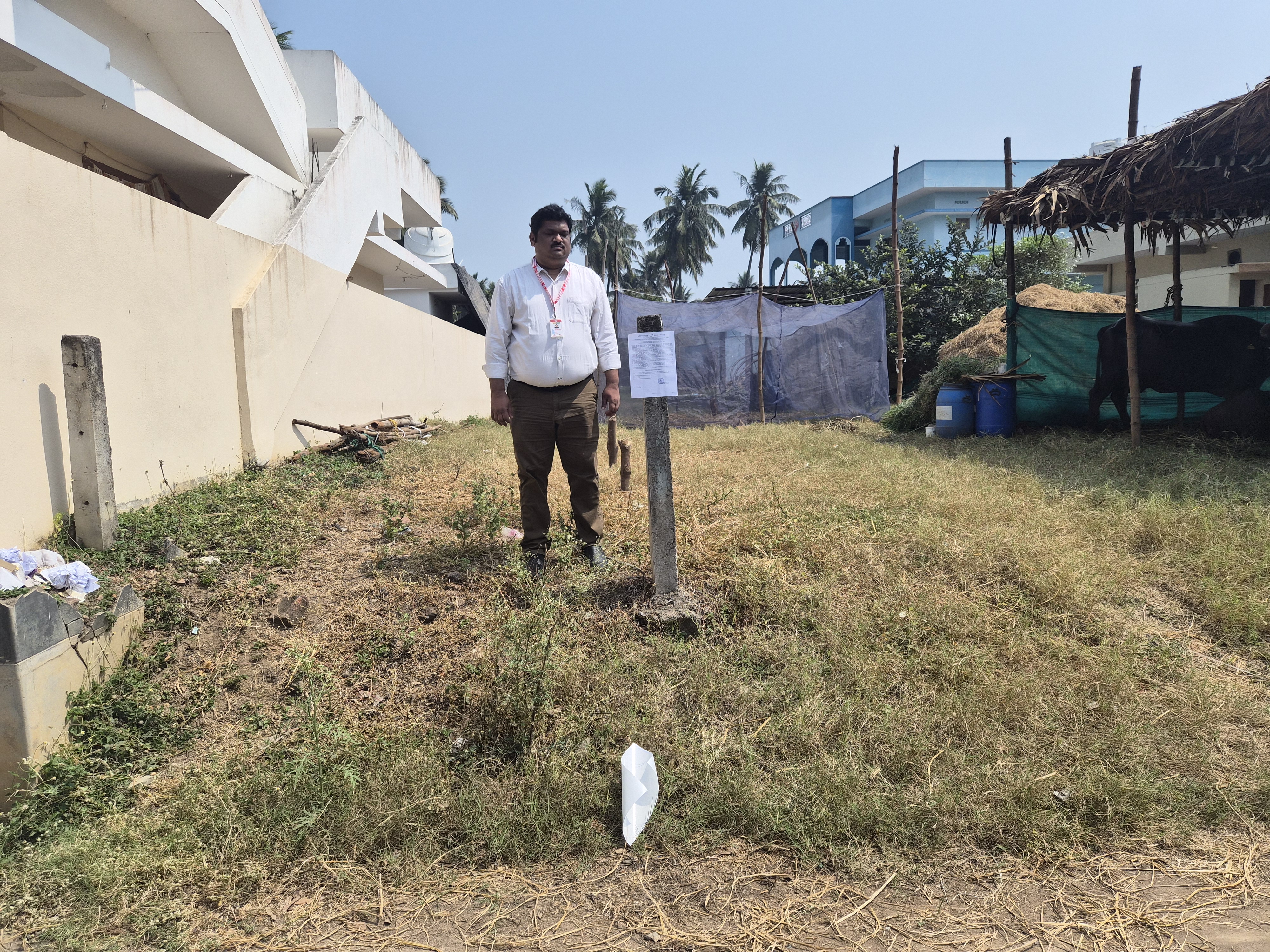 Plot for sale in Tadepalligudem — photo 1