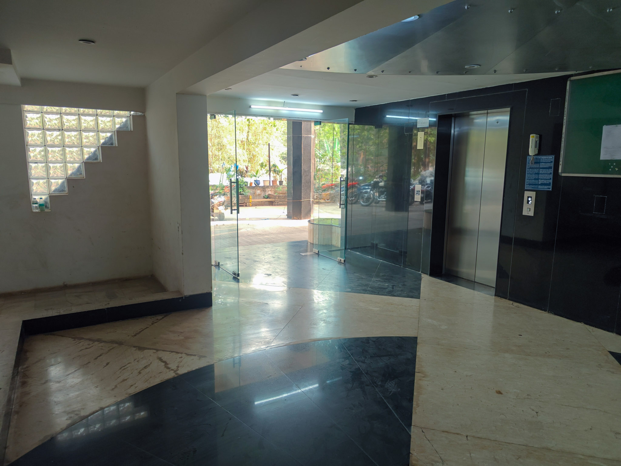 Office for sale in Mumbai — photo 19