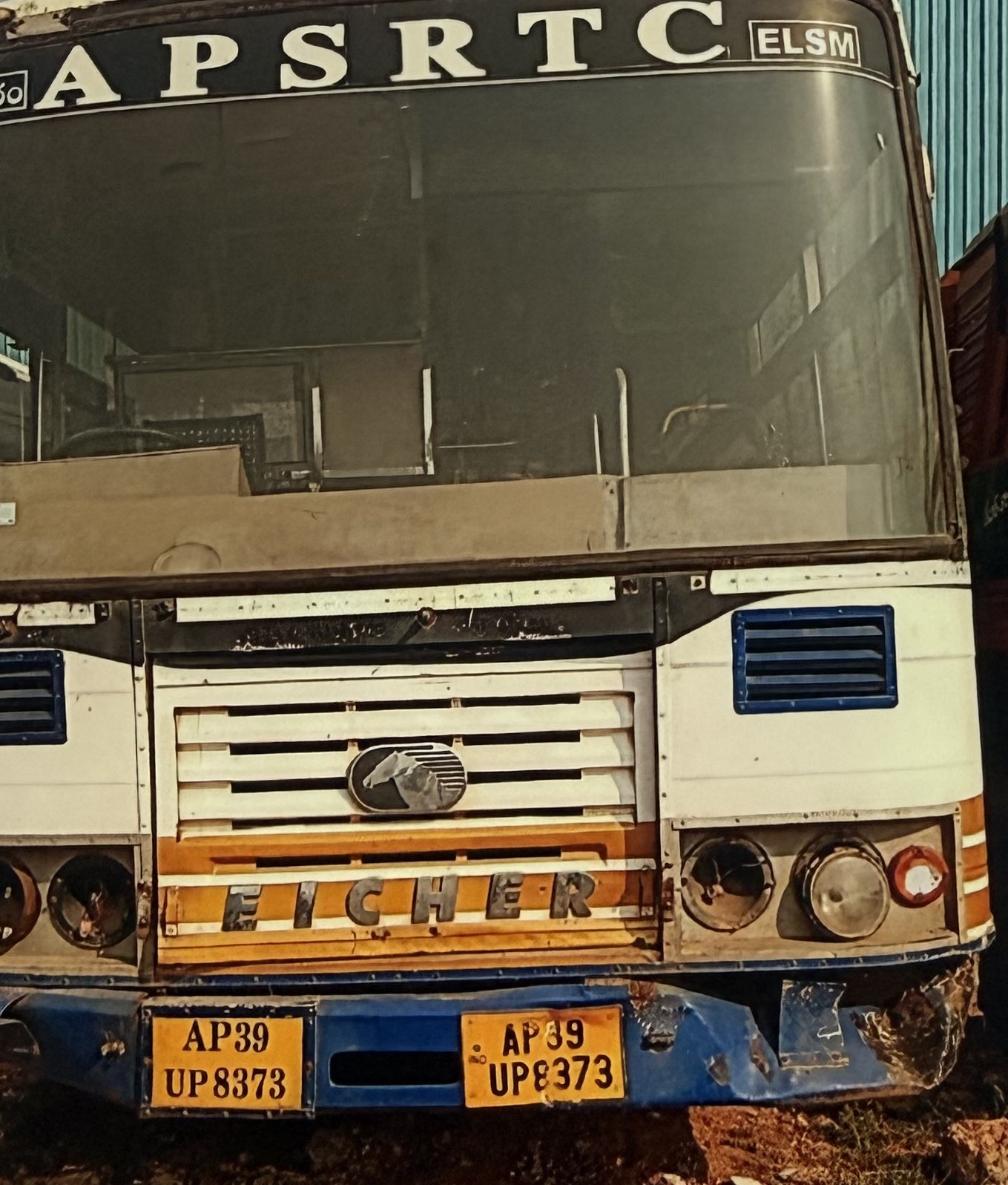 2023 Eicher 6016 R LPO Bus Chassis Bus 350000 km 3 years for sale in Sri Krishna Aditya Parking Yard Industrial Park Nemam — photo 1