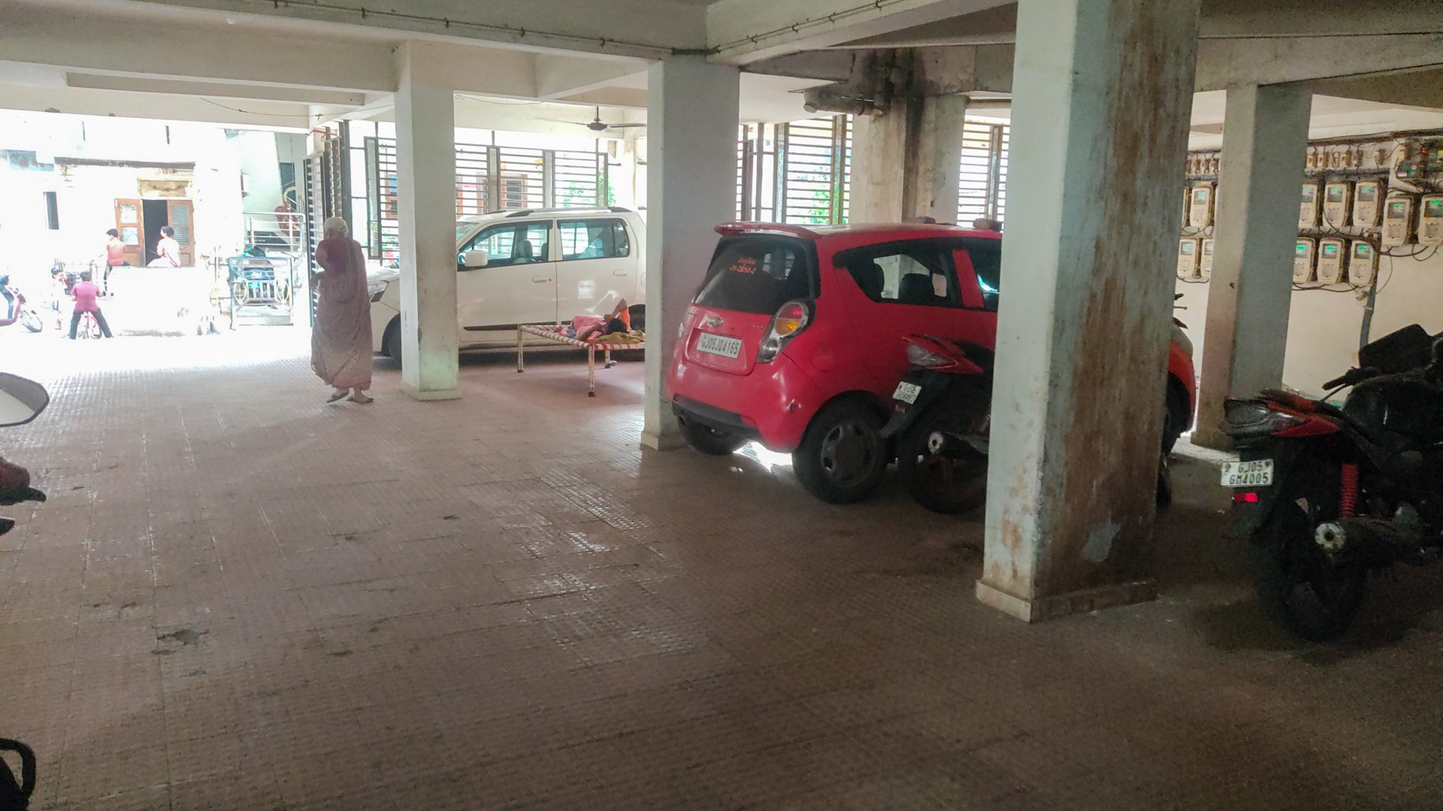 Flat for sale in FULPADA 1 Surat — photo 1