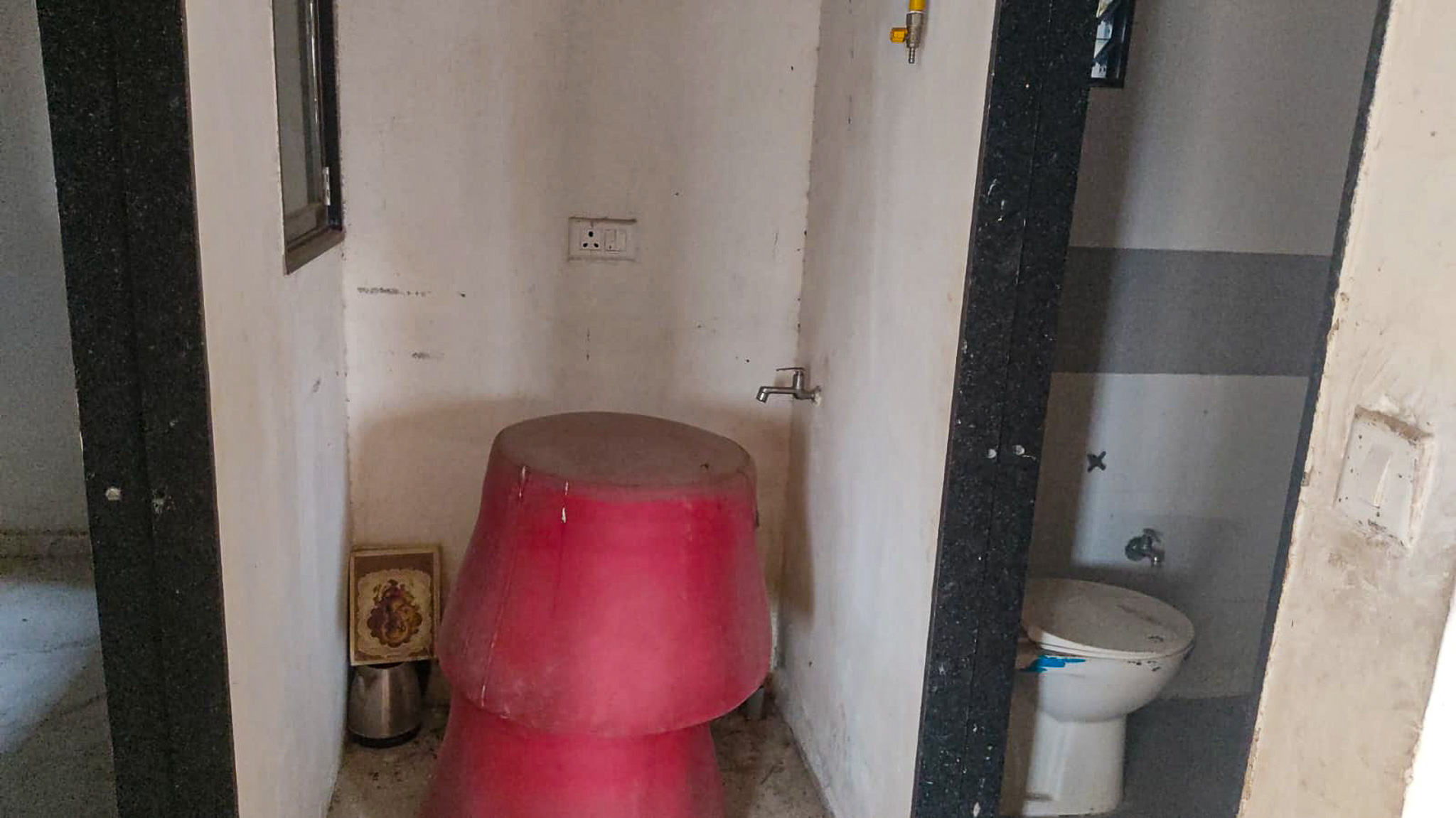 Flat for sale in Near Siddhi Vinayak Temple, Vesu,Surat Surat — photo 9