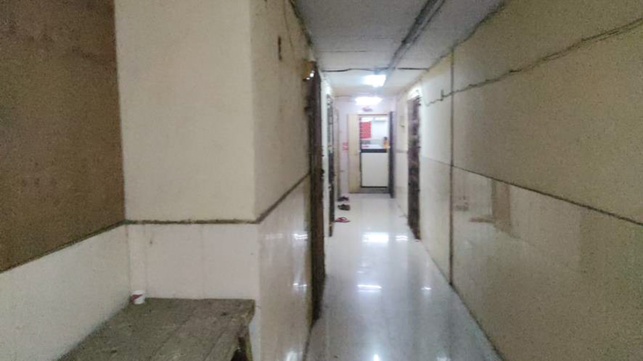 Shops for sale in Shop No-310,311,312- "Super Tex Tower", 3rd Floor,Mandarwaja, Umarwada, Surat Surat — photo 1