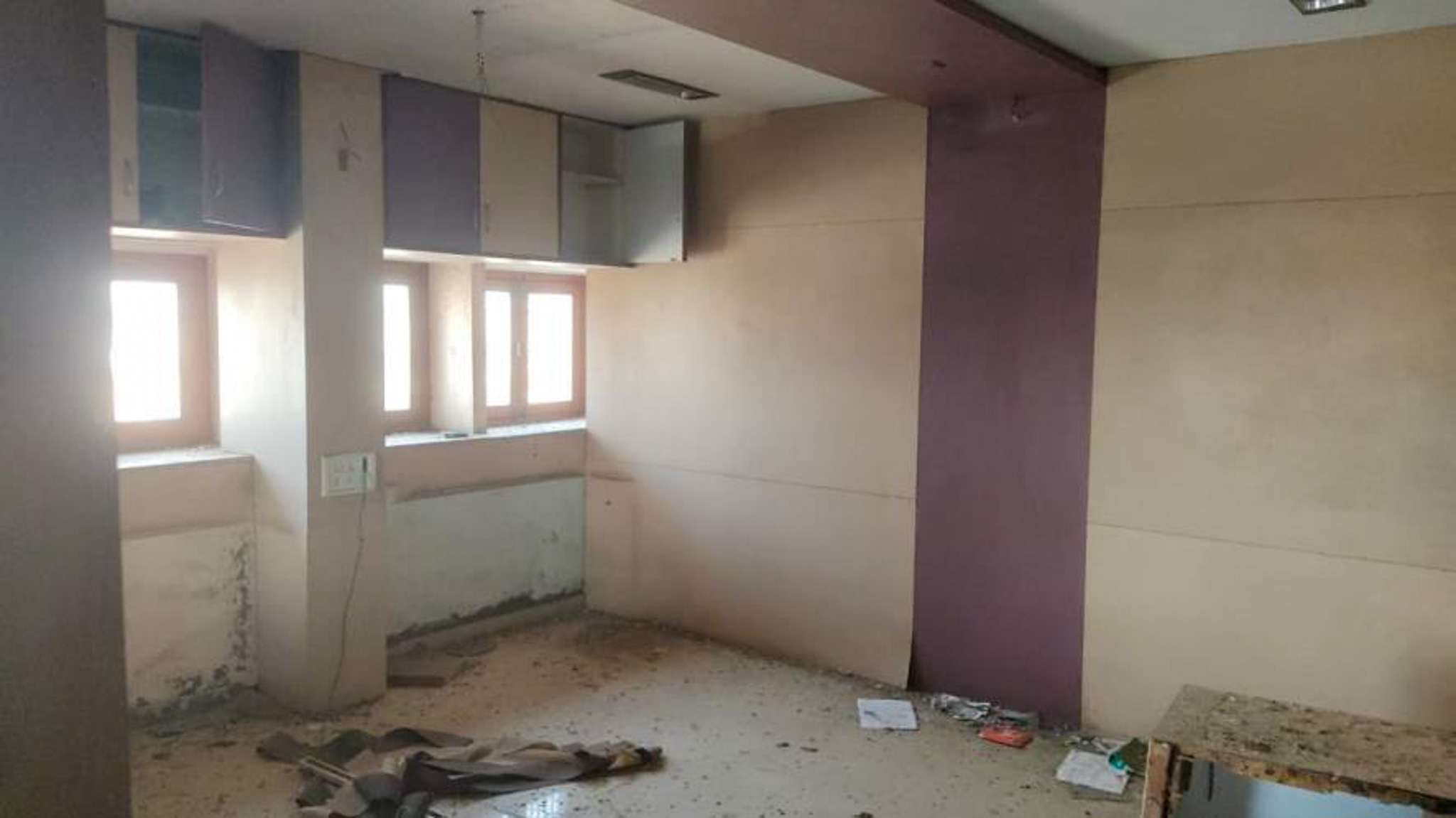 Shops for sale in Shop No-310,311,312- "Super Tex Tower", 3rd Floor,Mandarwaja, Umarwada, Surat Surat — photo 13